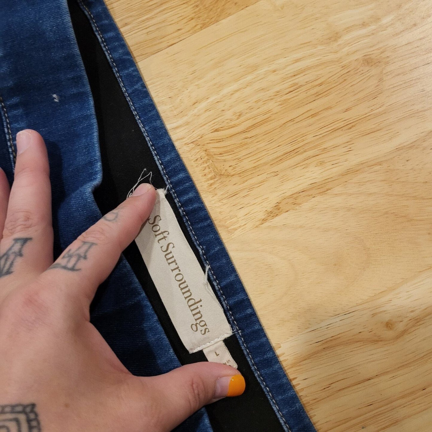 Soft Surroundings Large Denim Comfort Waist Stretch Straight Leg Jeans