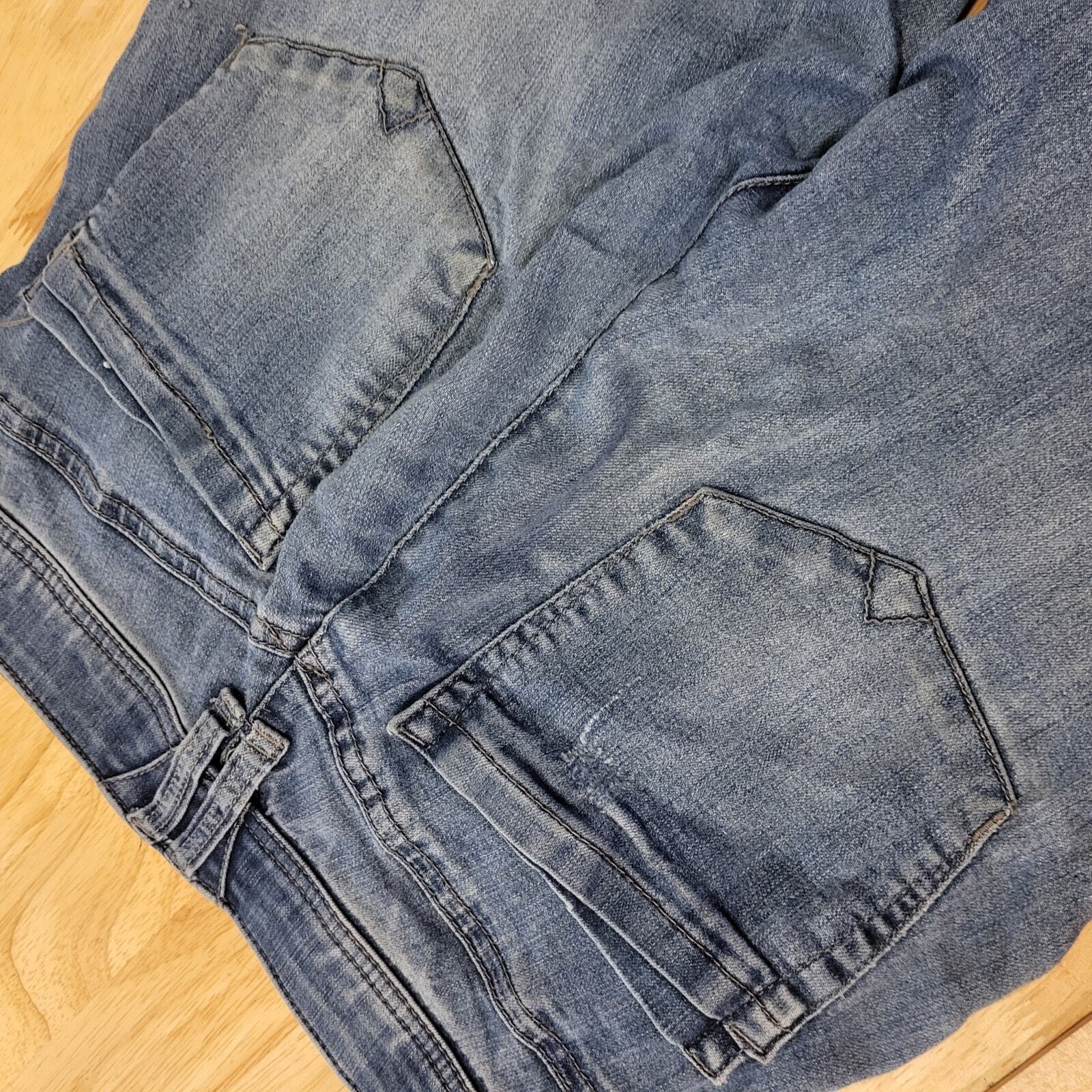 Democracy Ab-solution Size 4 Skinny Jeans Medium Wash