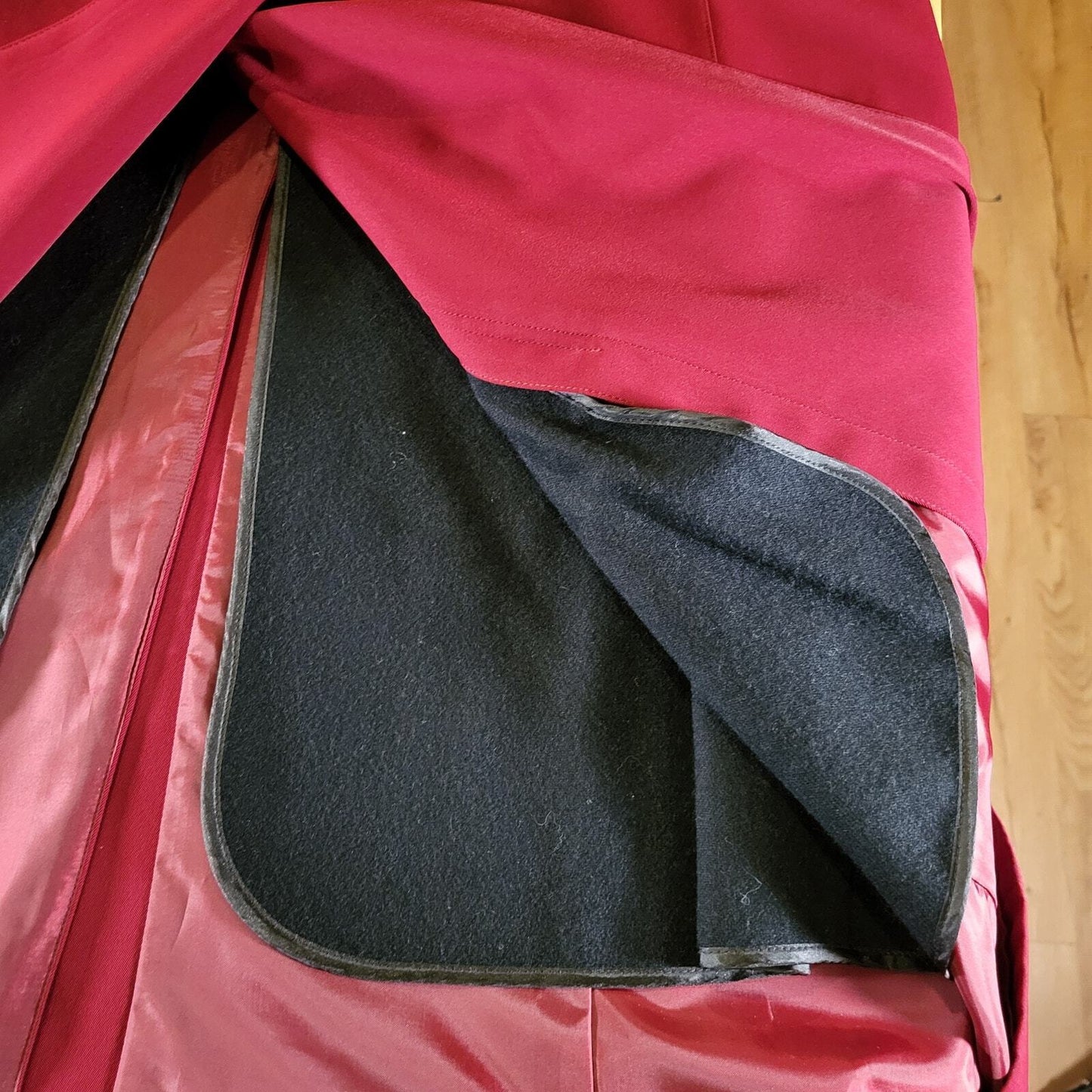 Preston & York Red Hooded Trench Removable Lining Size 6 24" P2P