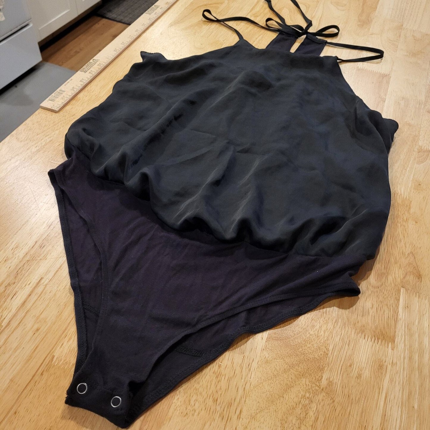 Abercrombie & Fitch Spaghetti Strap Black billowy body suit Medium keyhole 