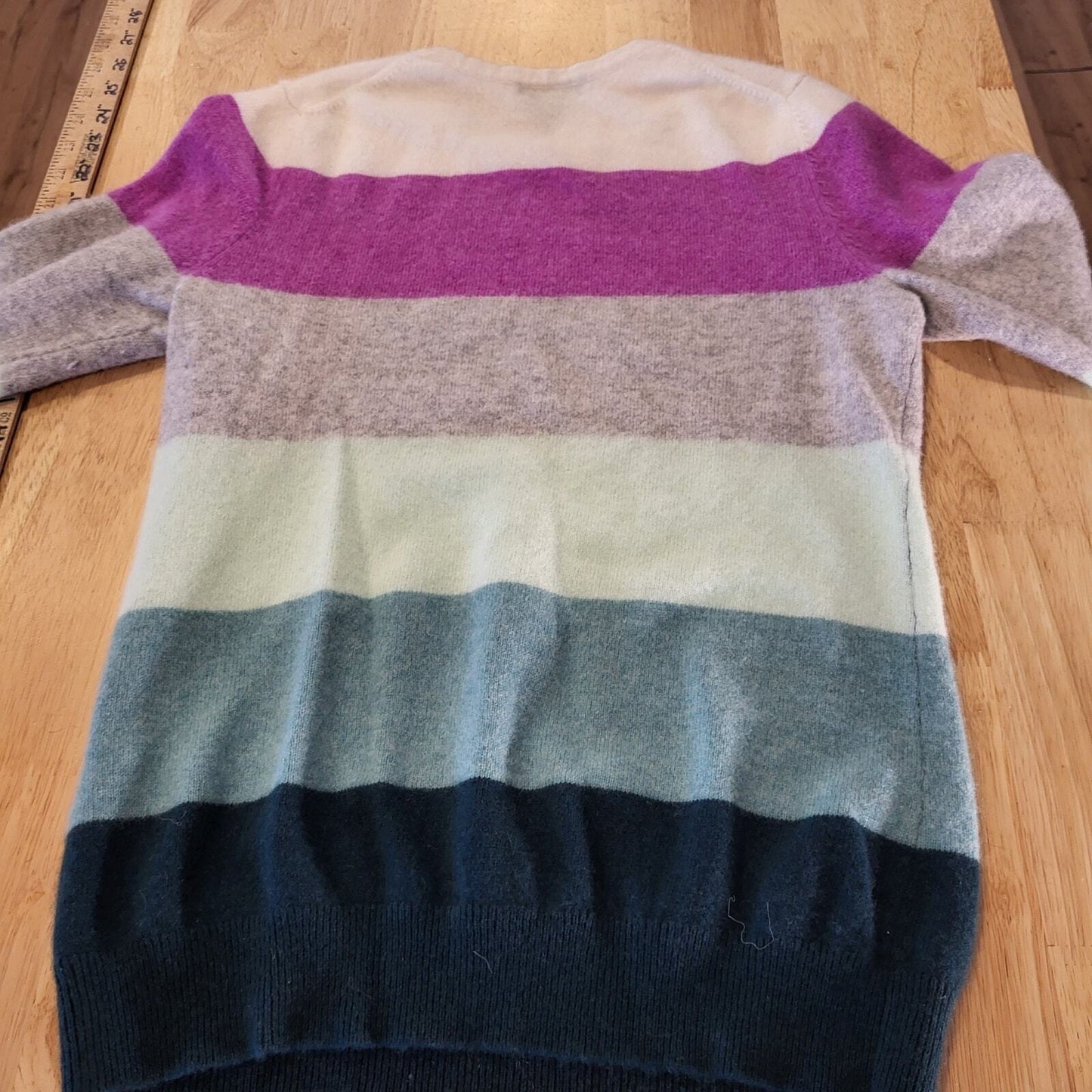 Charter Club Luxury 100% Cashmere Pink & Green Stripe Crew Neck Sweater Medium