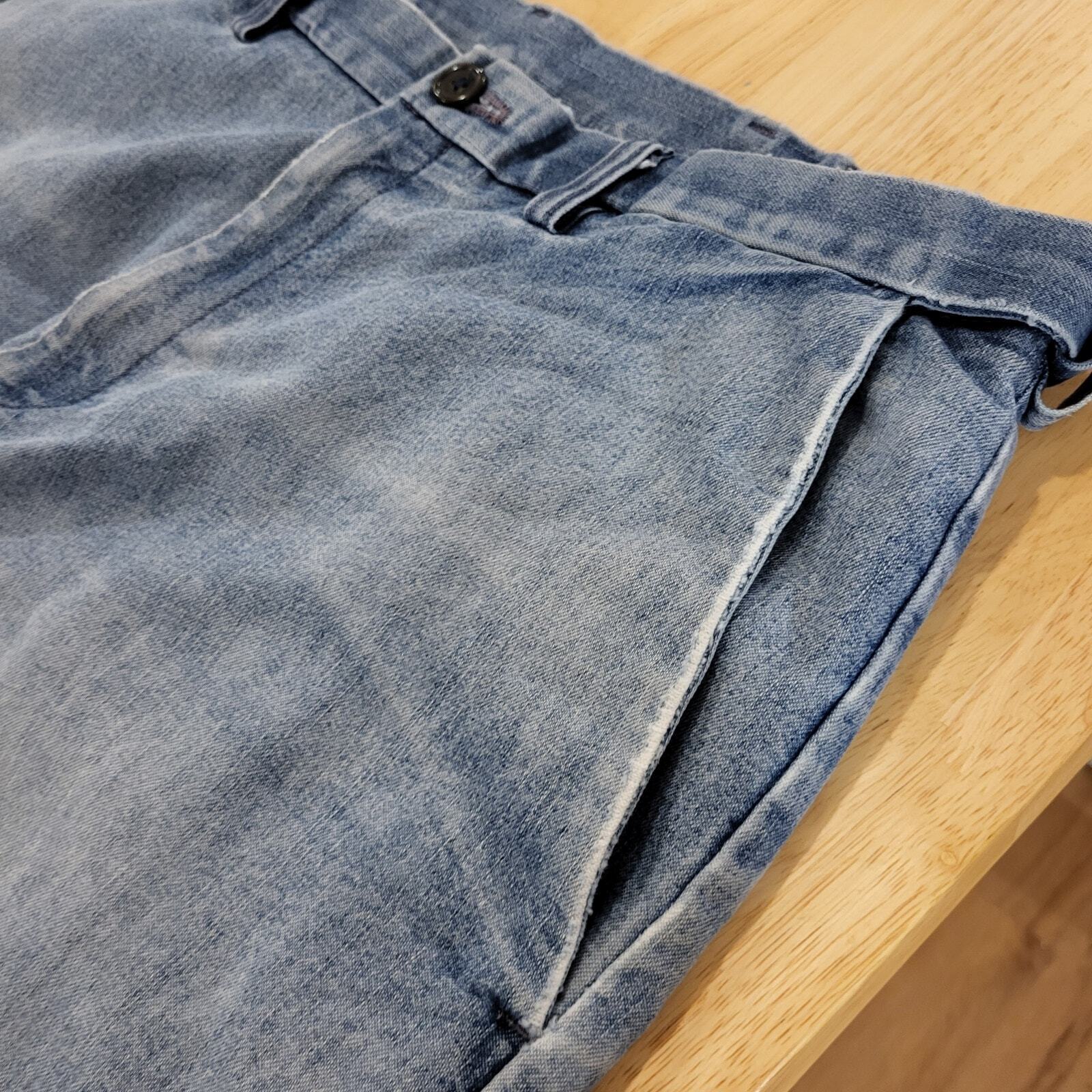 Perfectly Worn Haggar Classic Fit Comfort Waist Jeans 36X30 Cotton Blend