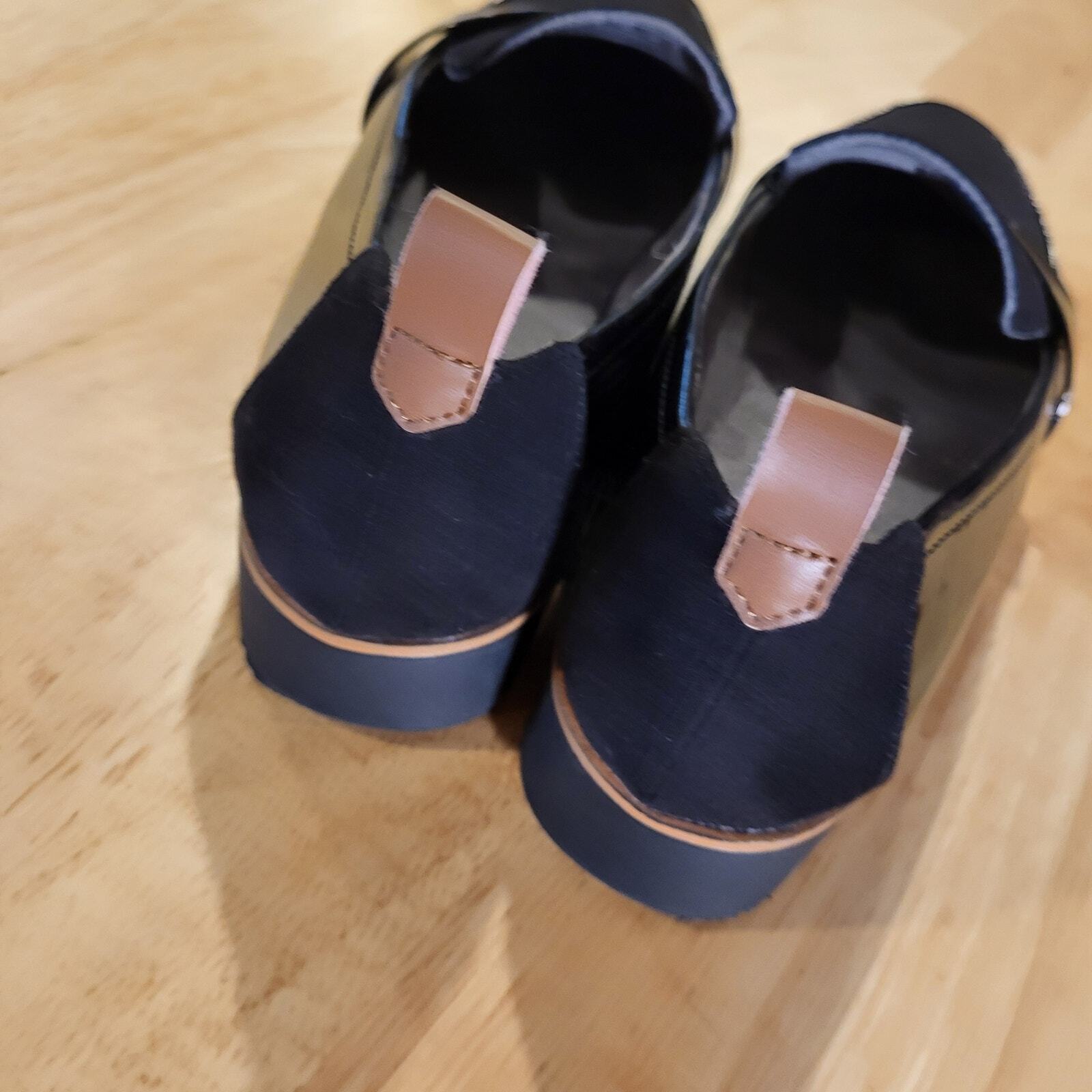 Dr. Scholl's Suede Patten Leather Size 7.5 Black Comfort  