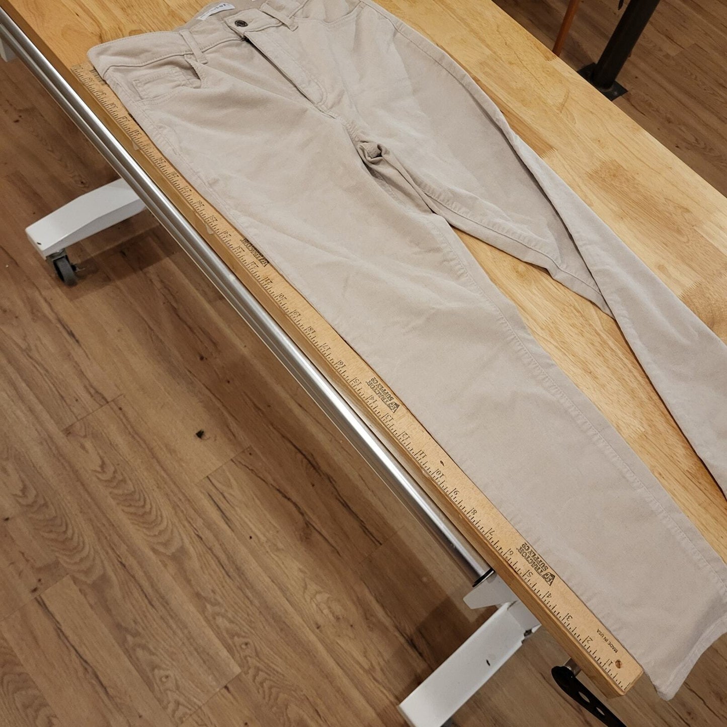 NWT Loft The Skinny High-Rise Petite 29 Khaki Beige Corduroy  37" Length