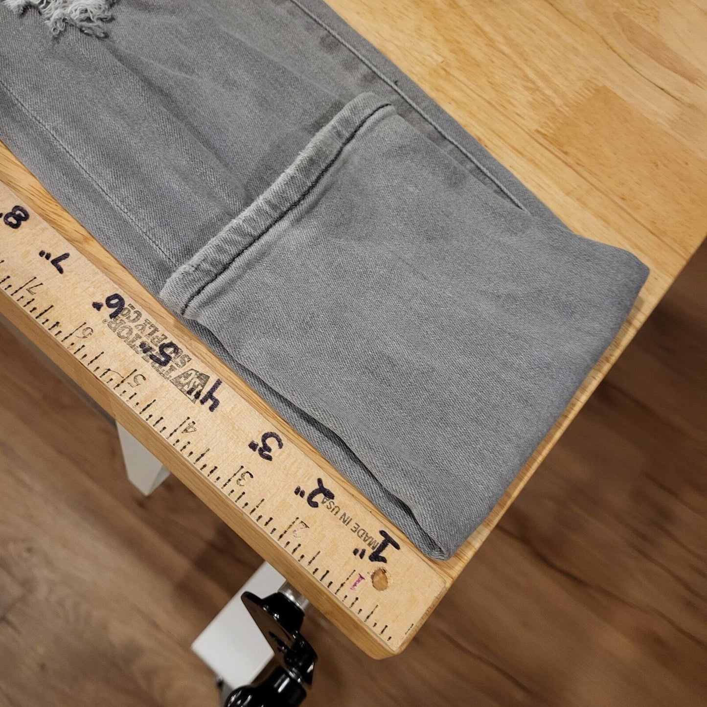 American Eagle Gray High Rise Jeggings 12 Long Distressed 41" Long 