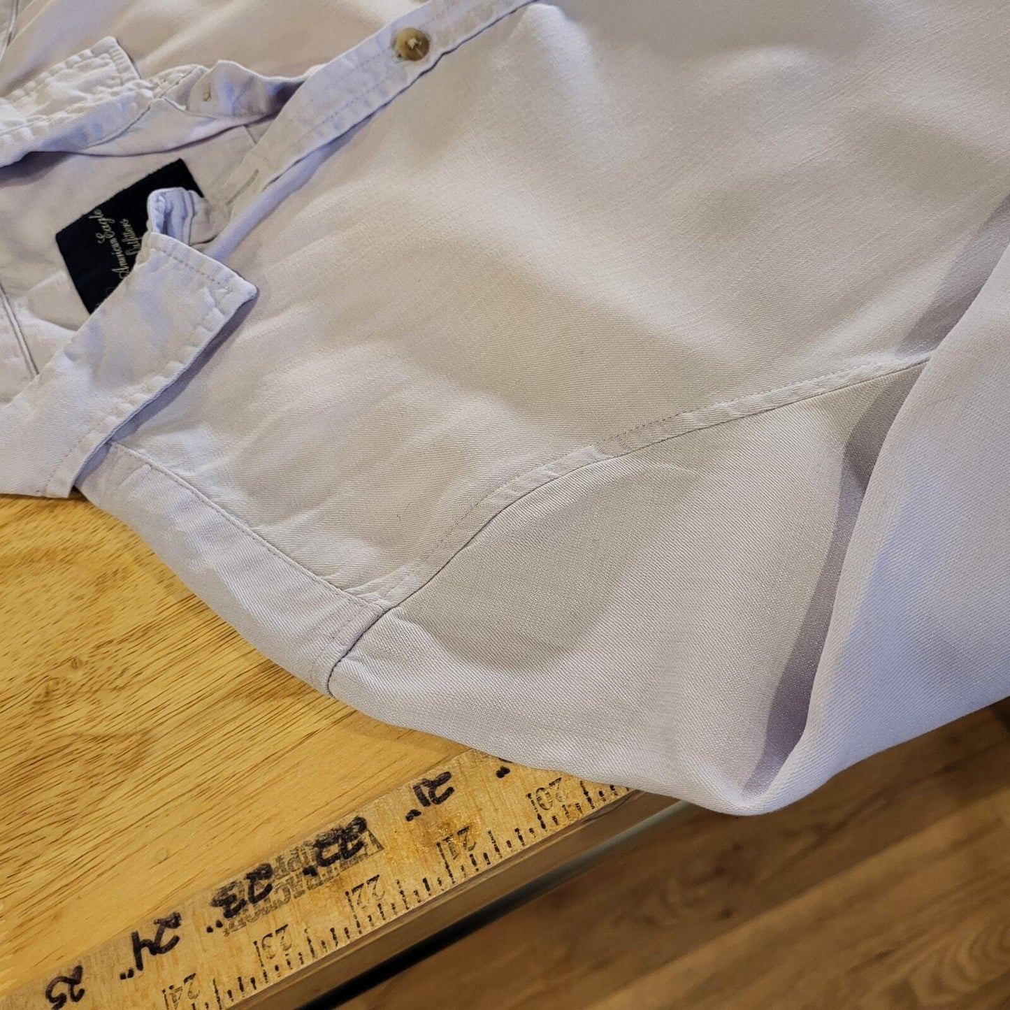 American Eagle Outfitters Light Lavender Purple Lyocell Button Down Collared Med