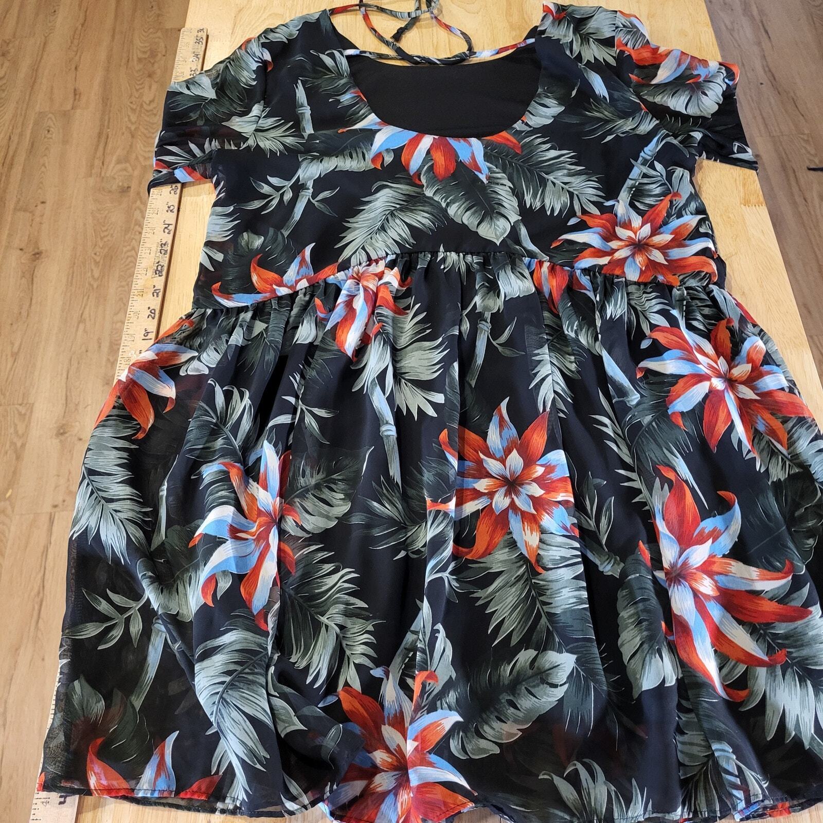 Aura Large Botanical Print Flowy Knee Length Dress Tie Back Empire Lined Sleeve