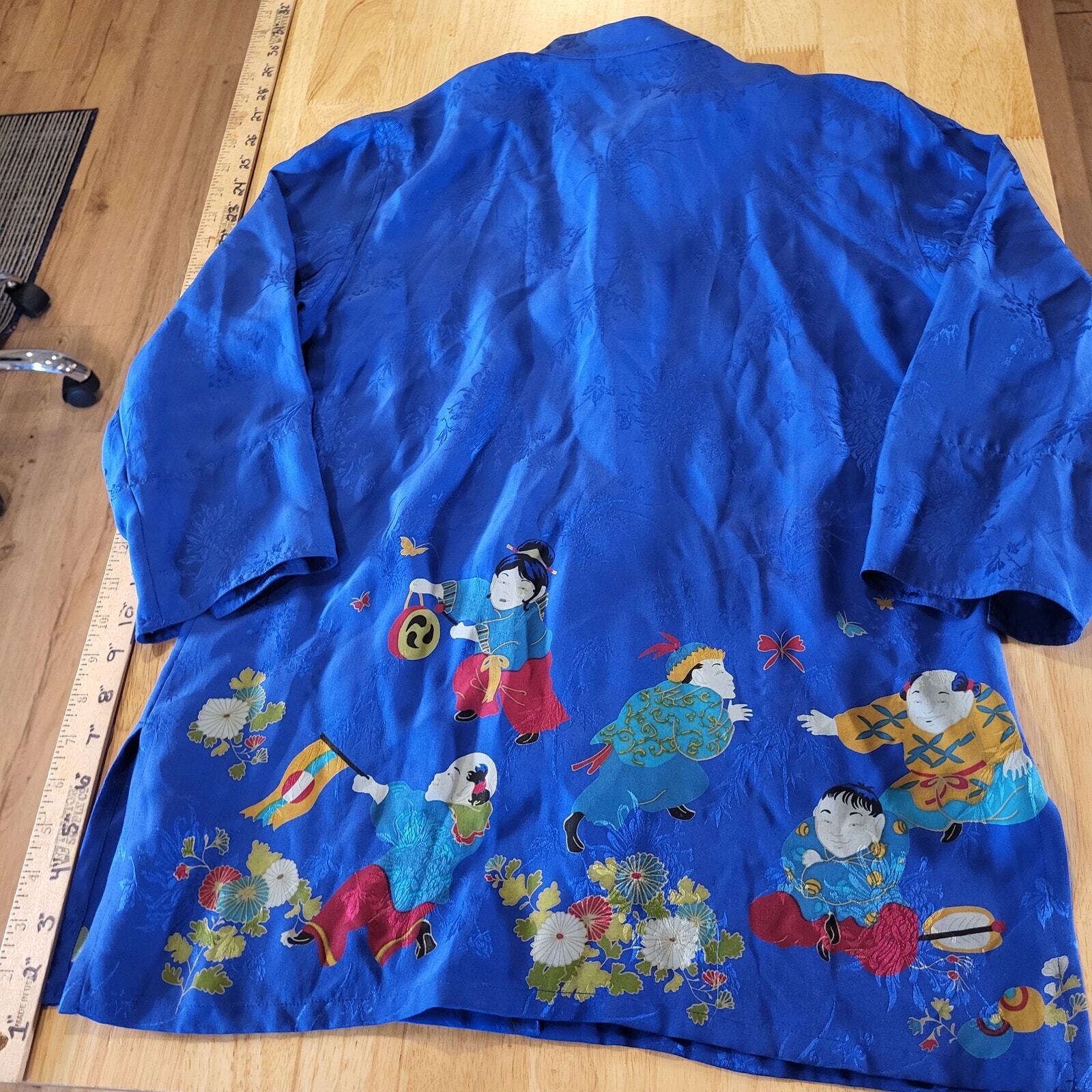 Vintage Chico's Design Size 0 Chinese Printed Silk Blouse 3/4 Sleeve  Button 