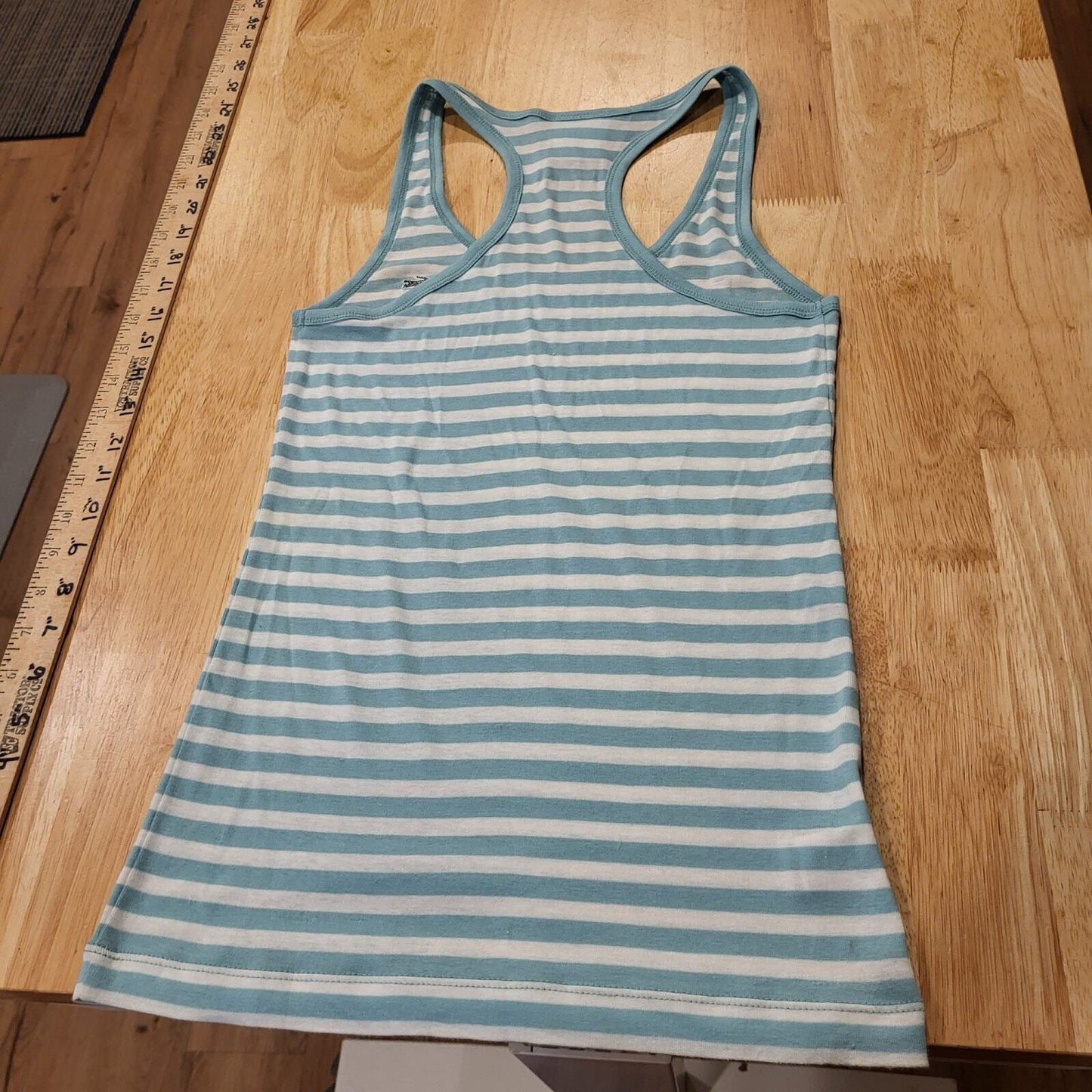 Lacoste sky blue & white dropped size 38 100% cotton tank 13" p2p stretch