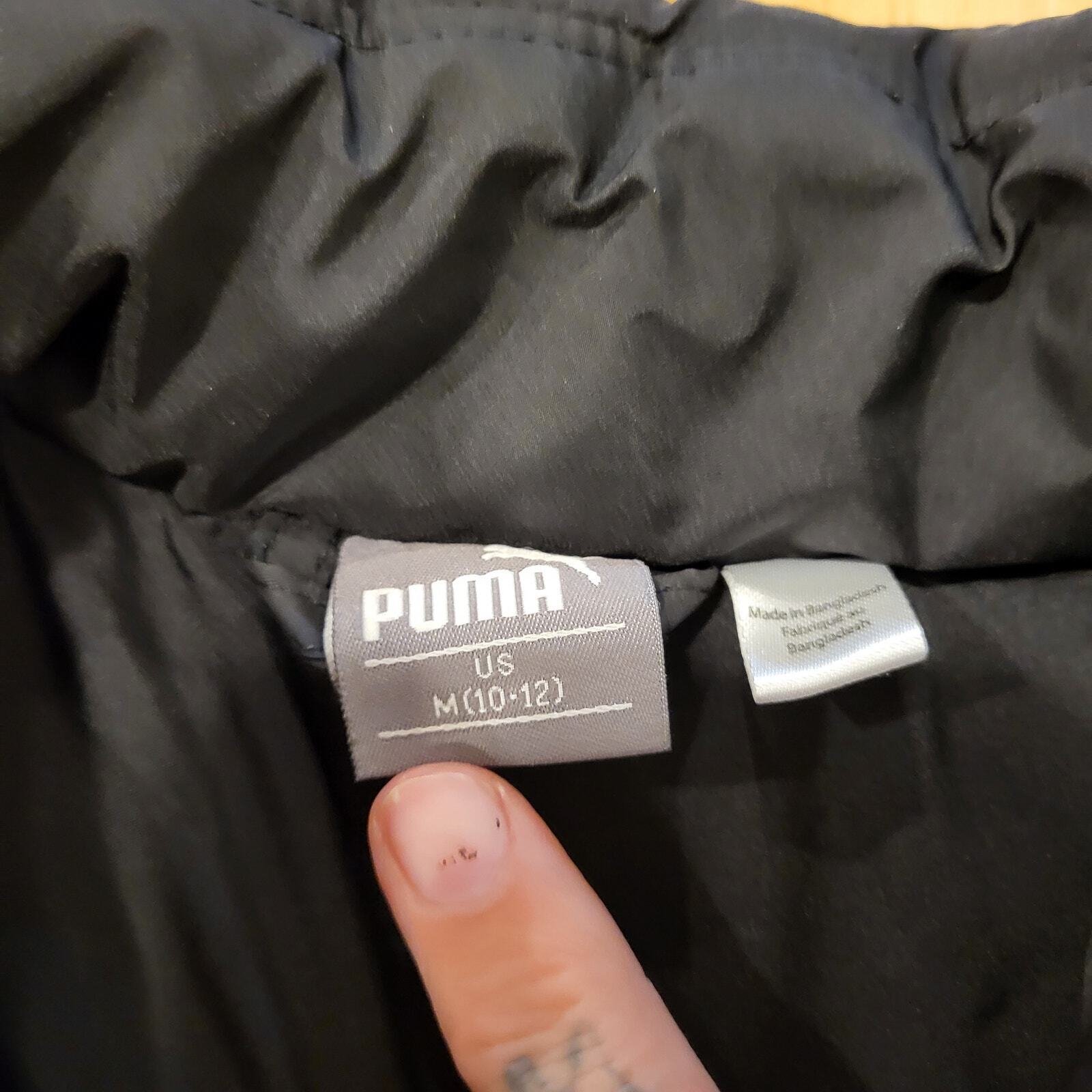 Kids 10/12 black Puma puffer vest red logo zip front