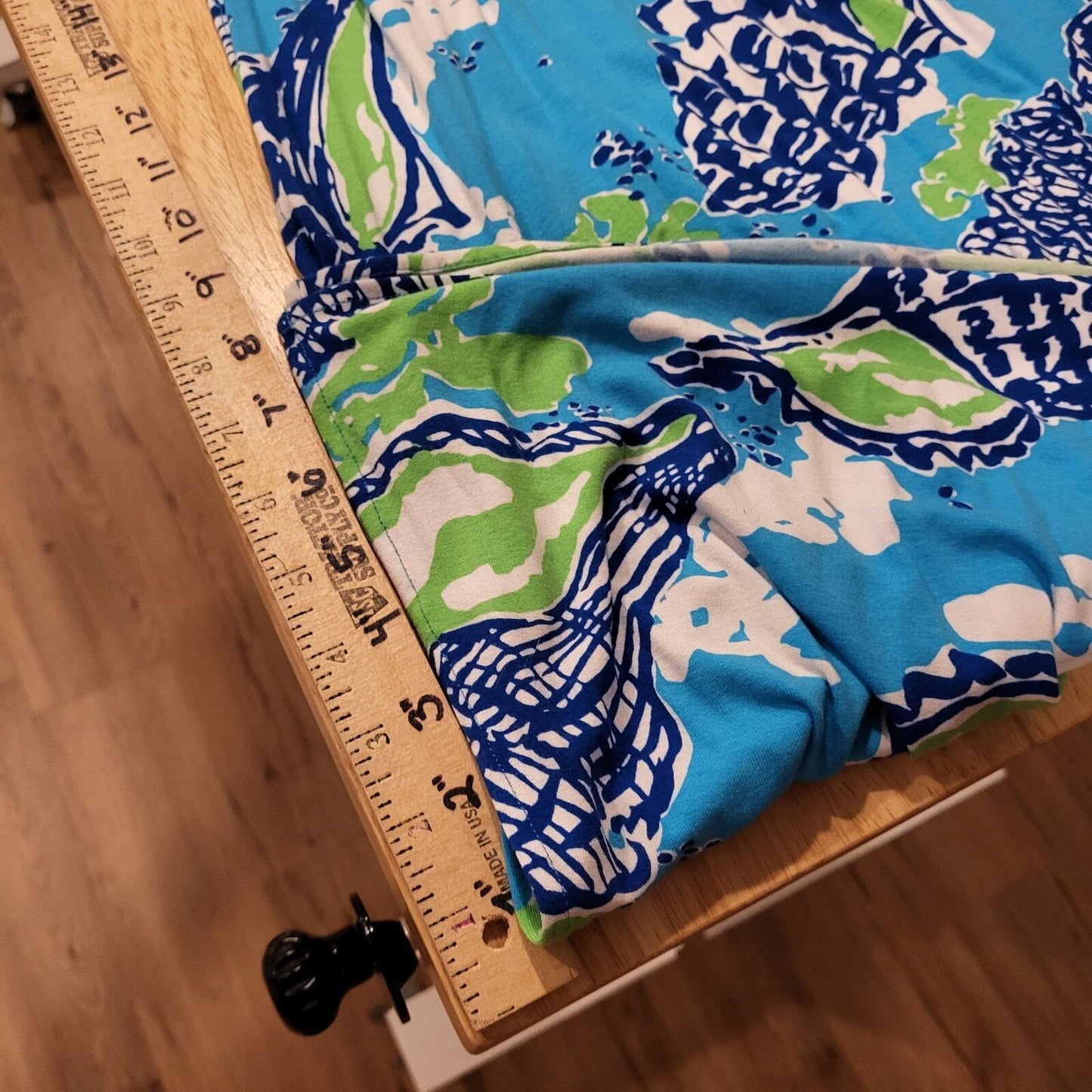 Lilly Pulitzer Calissi Sound The Horn Maxi Jersey Dress Gold Necklace Neckline
