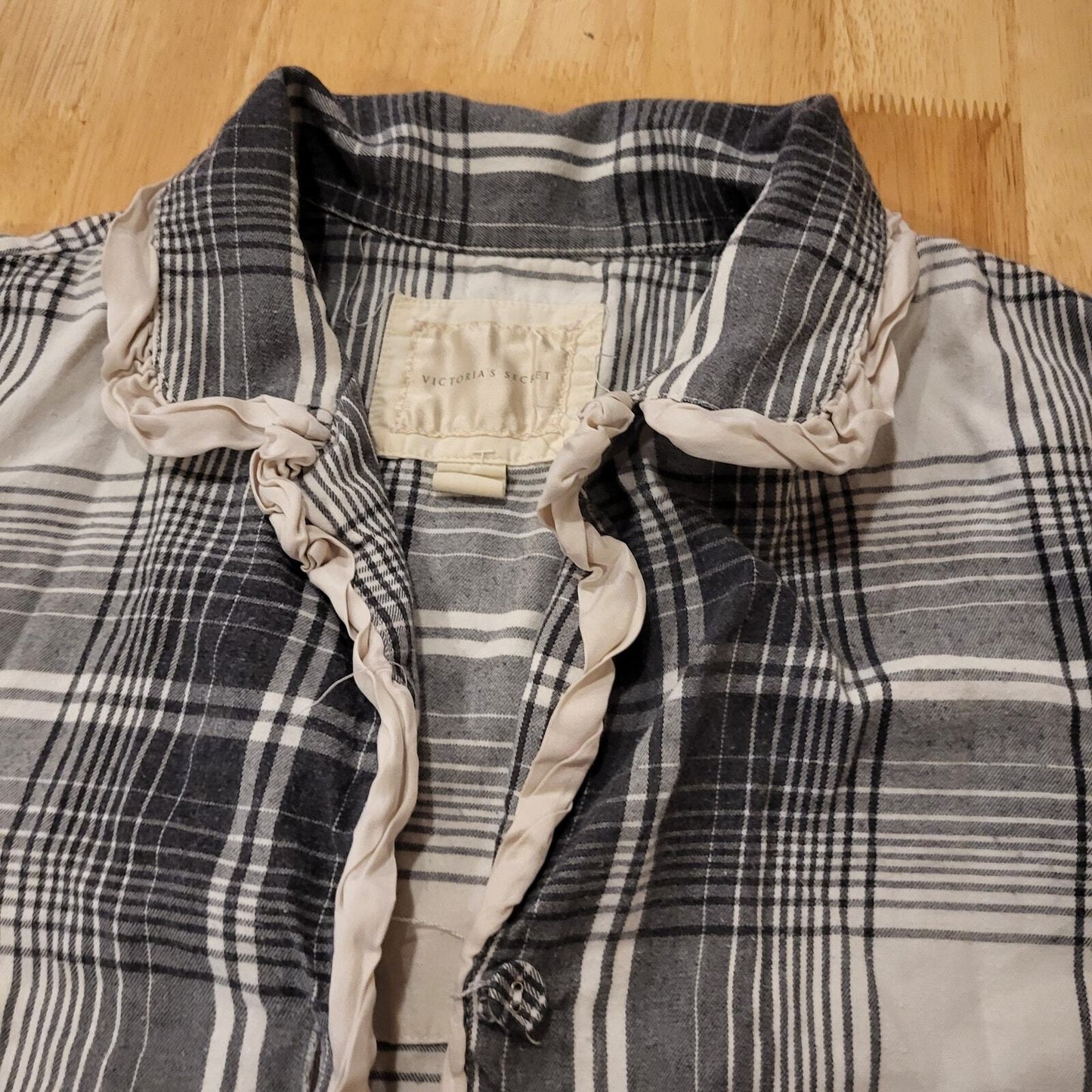 Victoria's Secret Pajama Top Black & White Plaid Cotton Button Collar LONG Slv. 