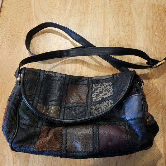 Vintage 80's Patchwork Leather Multicolor Stitch shoulder bag Zig Zag Animal 