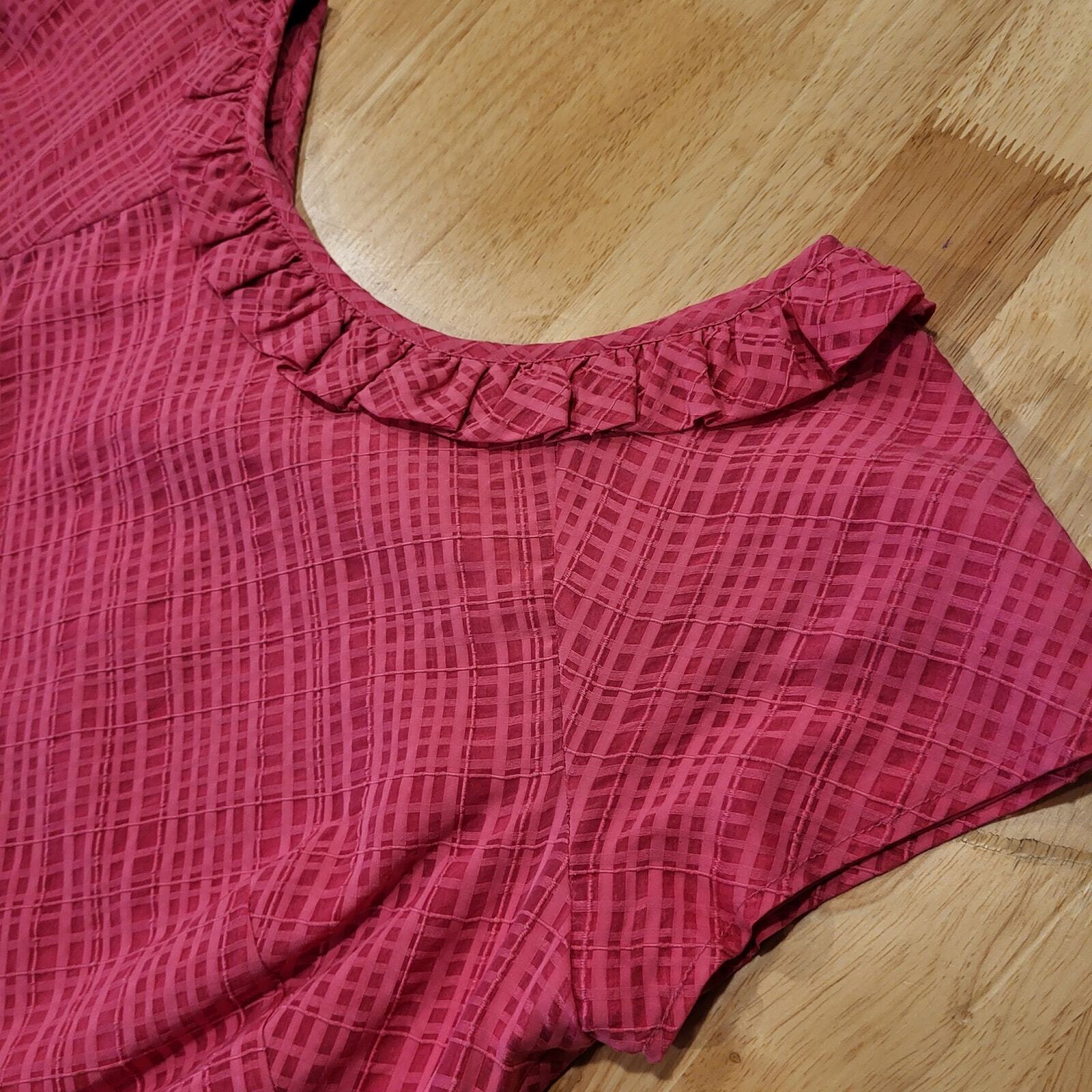 Lilly Pulitzer Pink Plaid Blouse Ruffle Collar Button Back Cap Sleeve 18" P2P