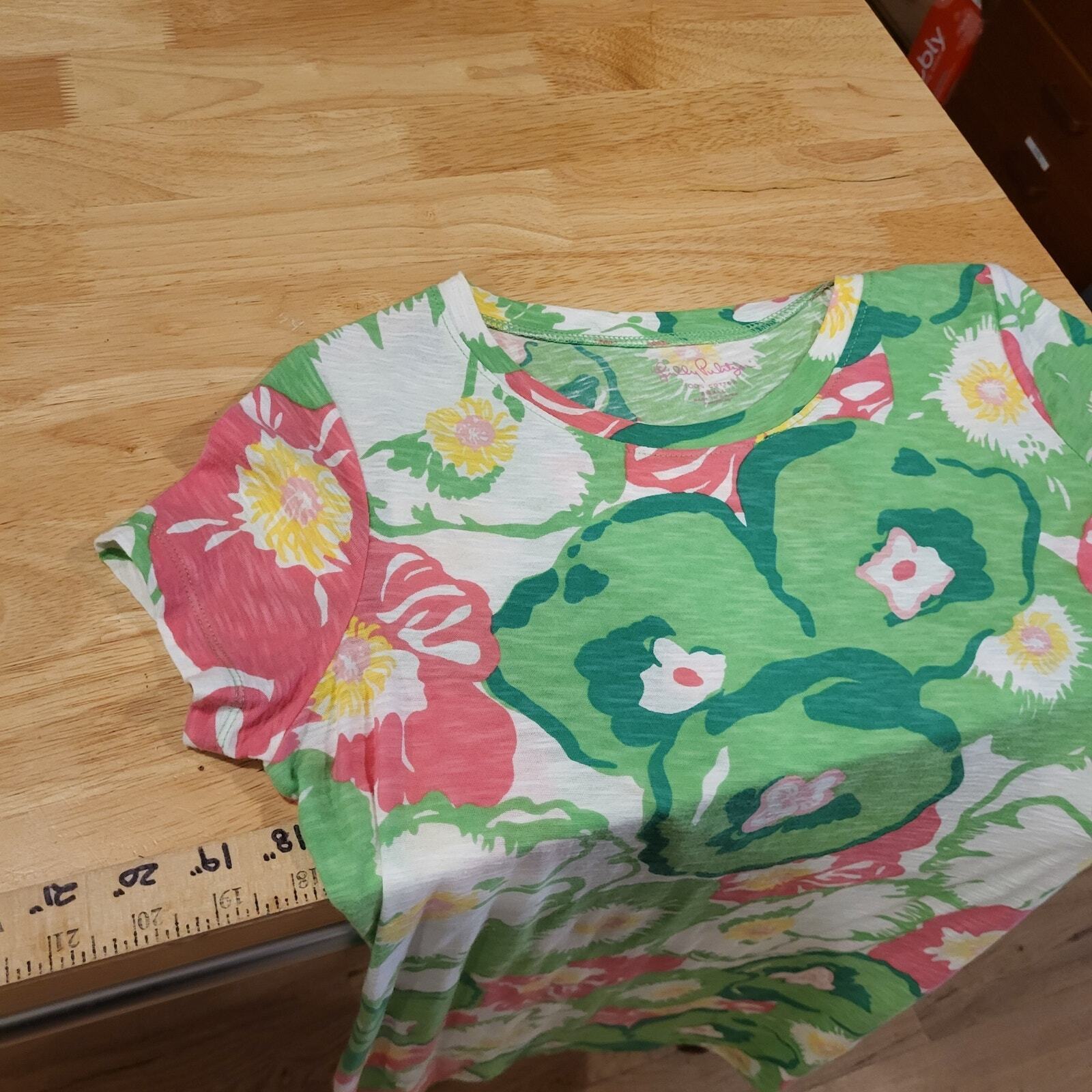 Lilly Pulitzer Floral Pink & Green T-shirt Dress Small Jersey 18" P2P