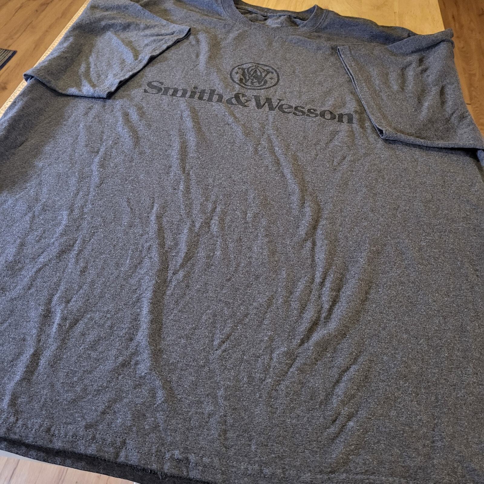 Smith & Wesson XXL Gray Tshirt Jersey Knit Logo Gun 