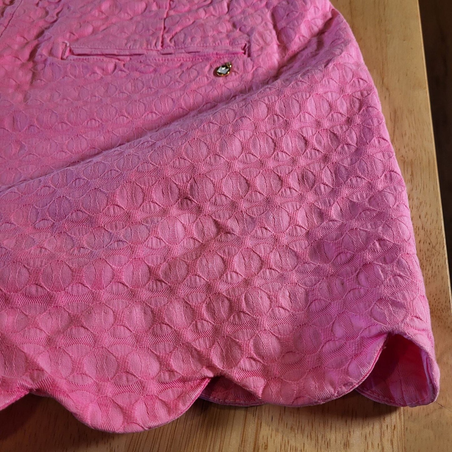 NWT Pink Crown & Ivy Scalloped Edge Shorts Textured Cotton Size 12