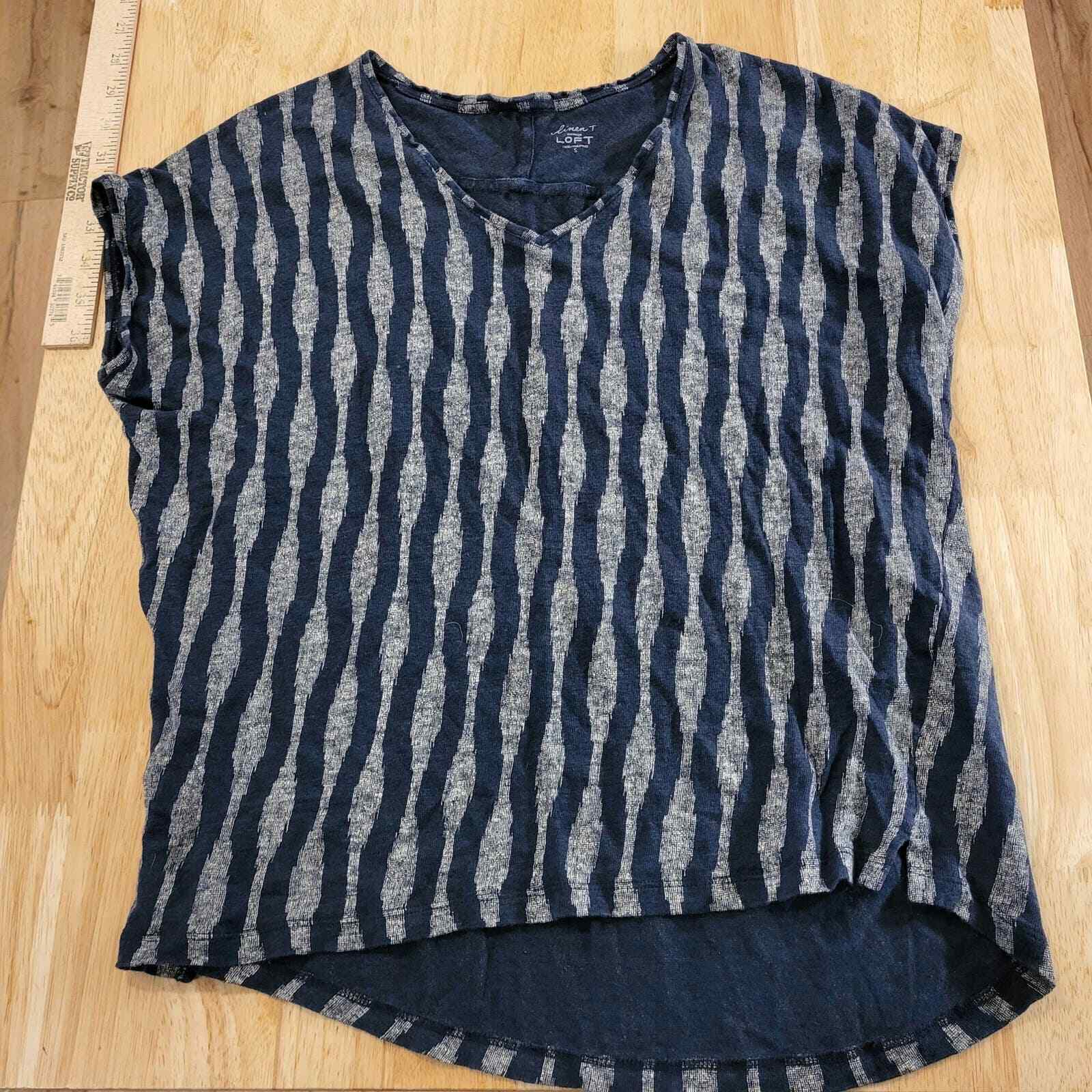 Ann Taylor Linen Tshirt Navy W/ White Detail Sz. SM. 21" p2p