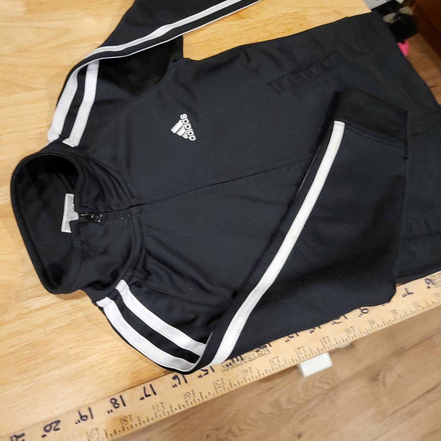 Adidas 3 Stripe Kids Zip Front Soccer Jacket Back Detail Size 5