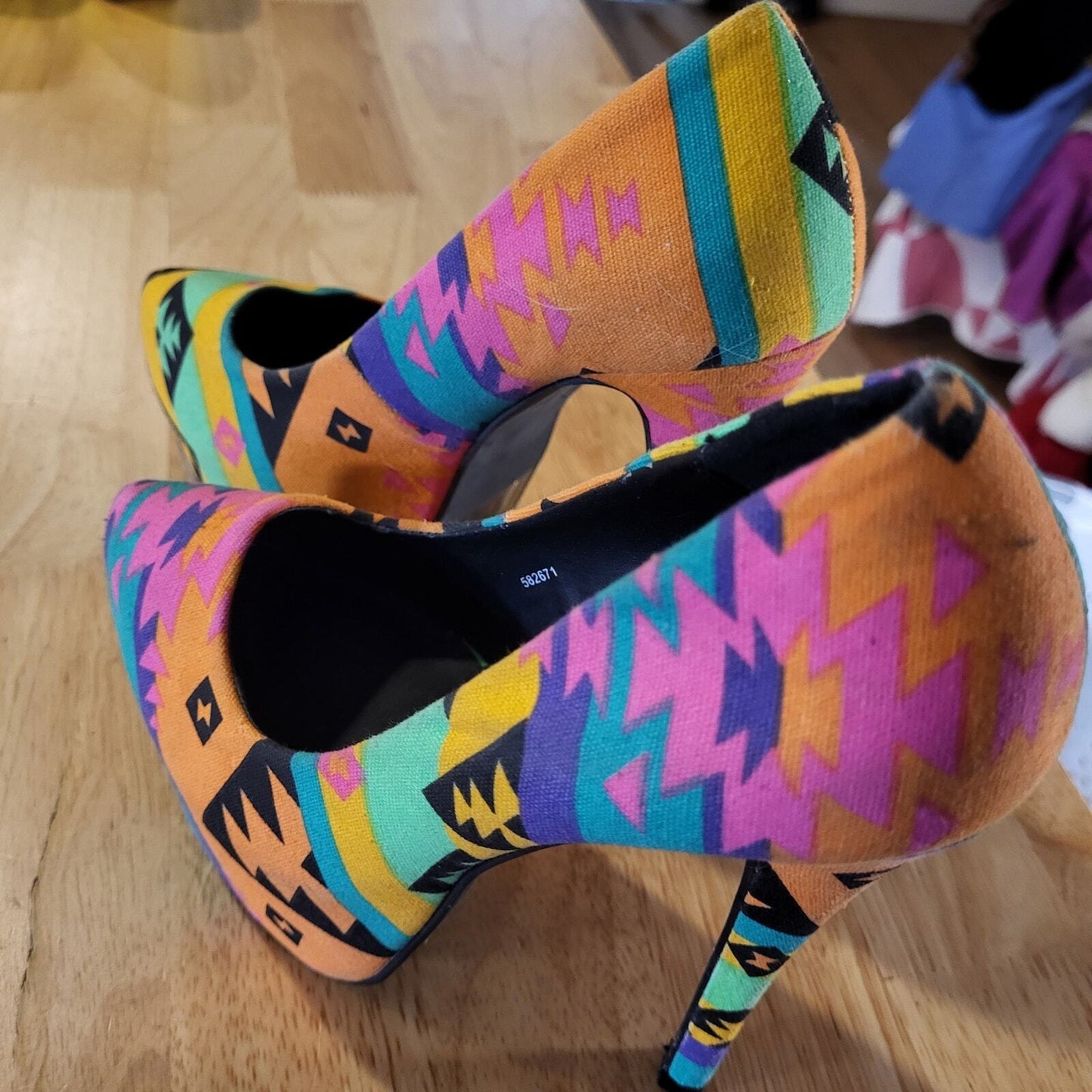 Charlotte Russe Neon Aztec Print Platform Heels Size 6 cloth high stiletto 