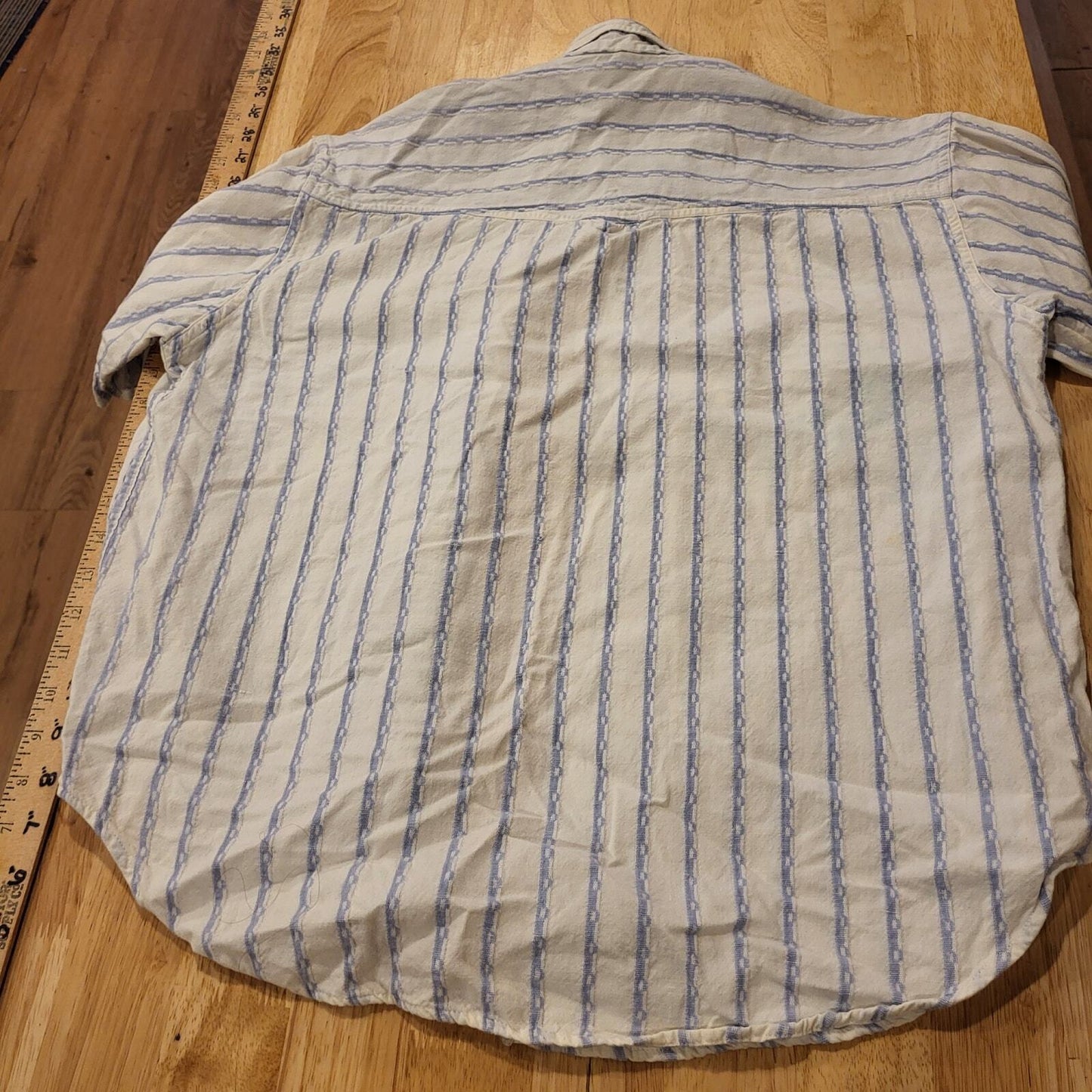 Vintage Blue & White Striped Details Button Down Collared 100% Cotton medium 