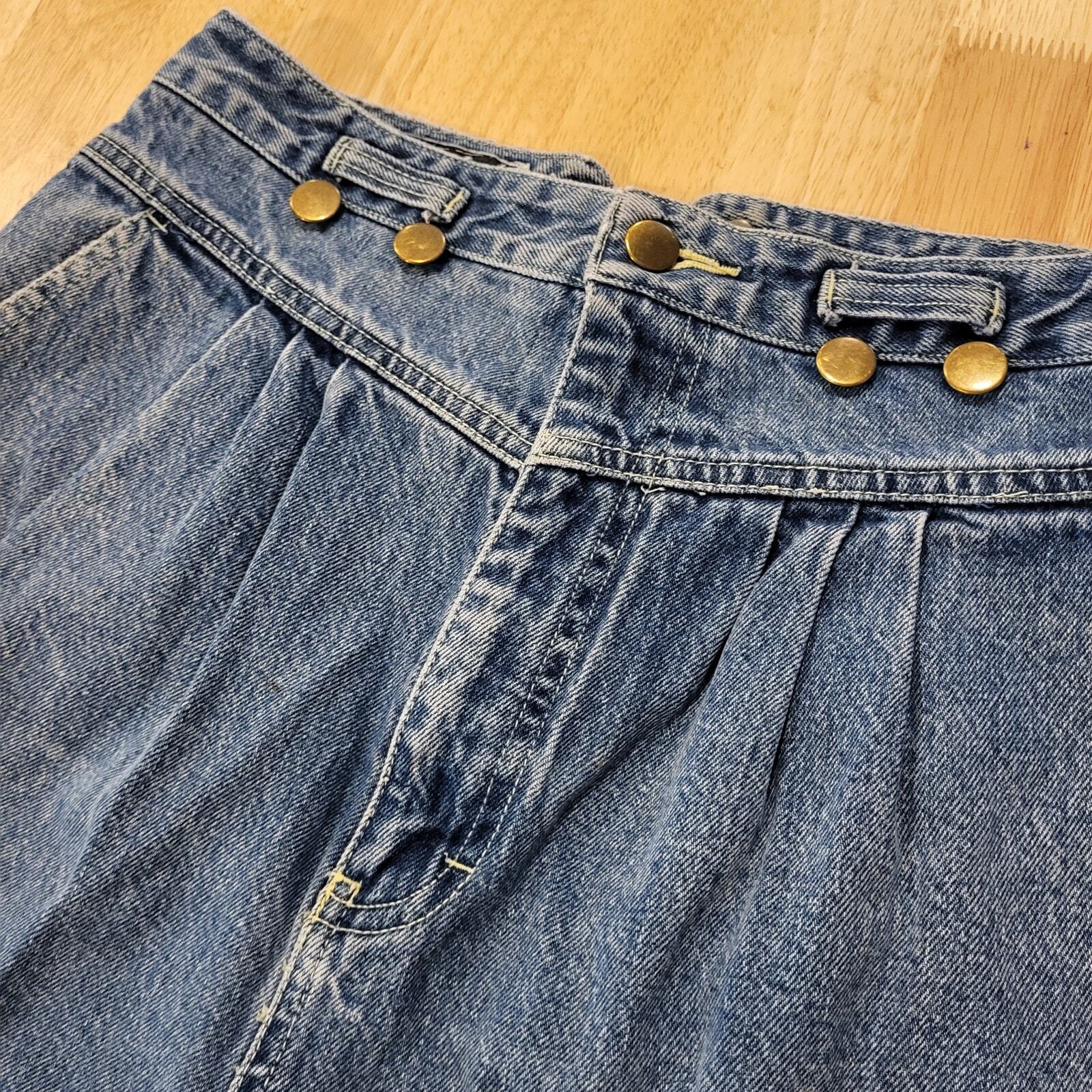 Vintage Fabrizio Sportwear 90's Denim Yoke Jean Shorts Cutoff Suspender Button