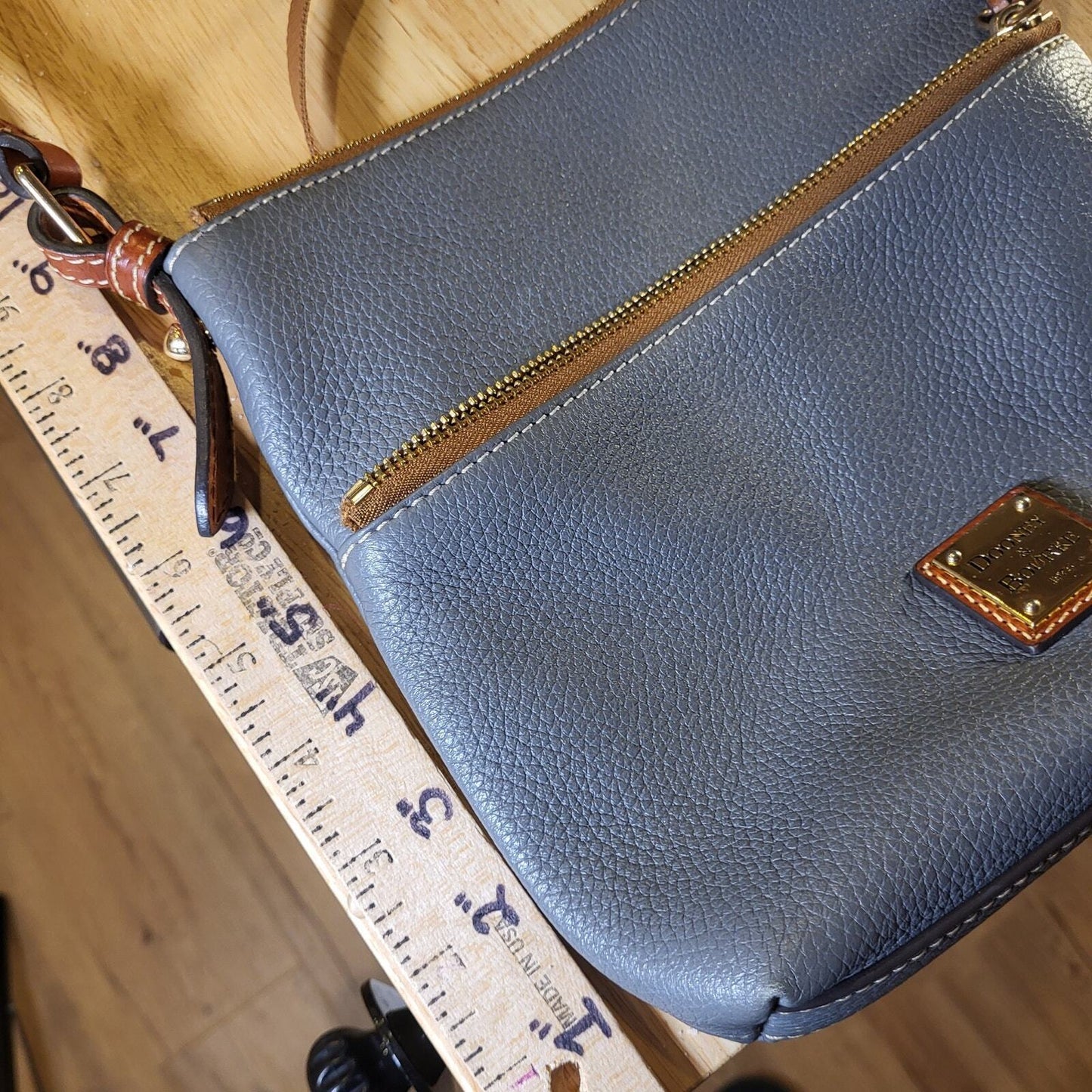 Dooney & Bourke Pebble Grain Letter Carrier Bag Dark Gray Red Lining Gold