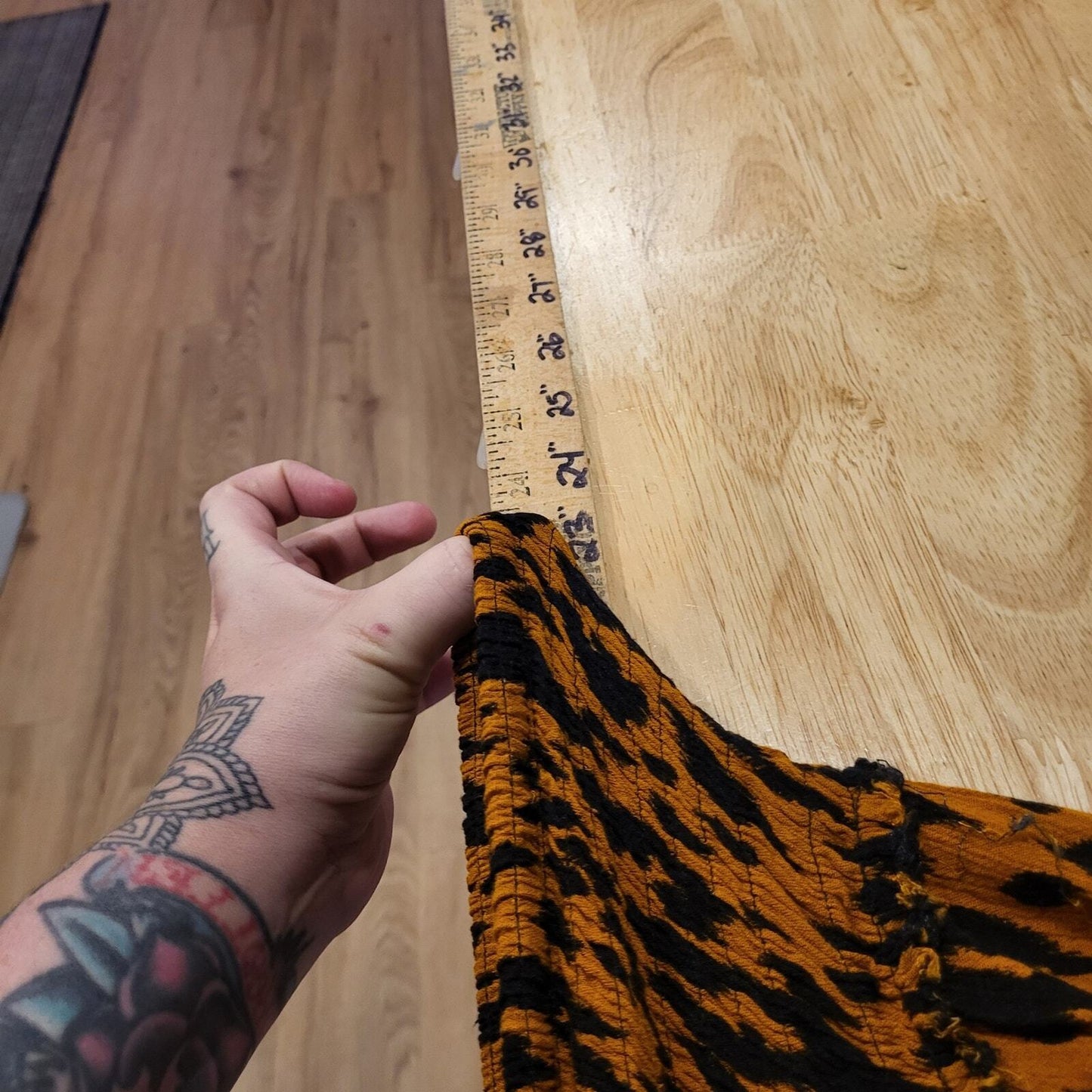 Easel Urban Leopard Print Wide Leg Capri Yoga Hippie Pants Elastic Waist