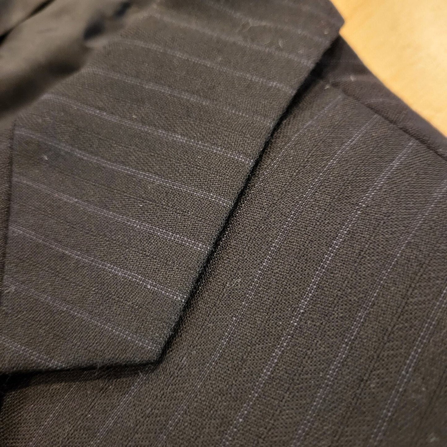 DKNY Black Pinstripe 100% Wool Suit jacket 32" Long 25" P2P