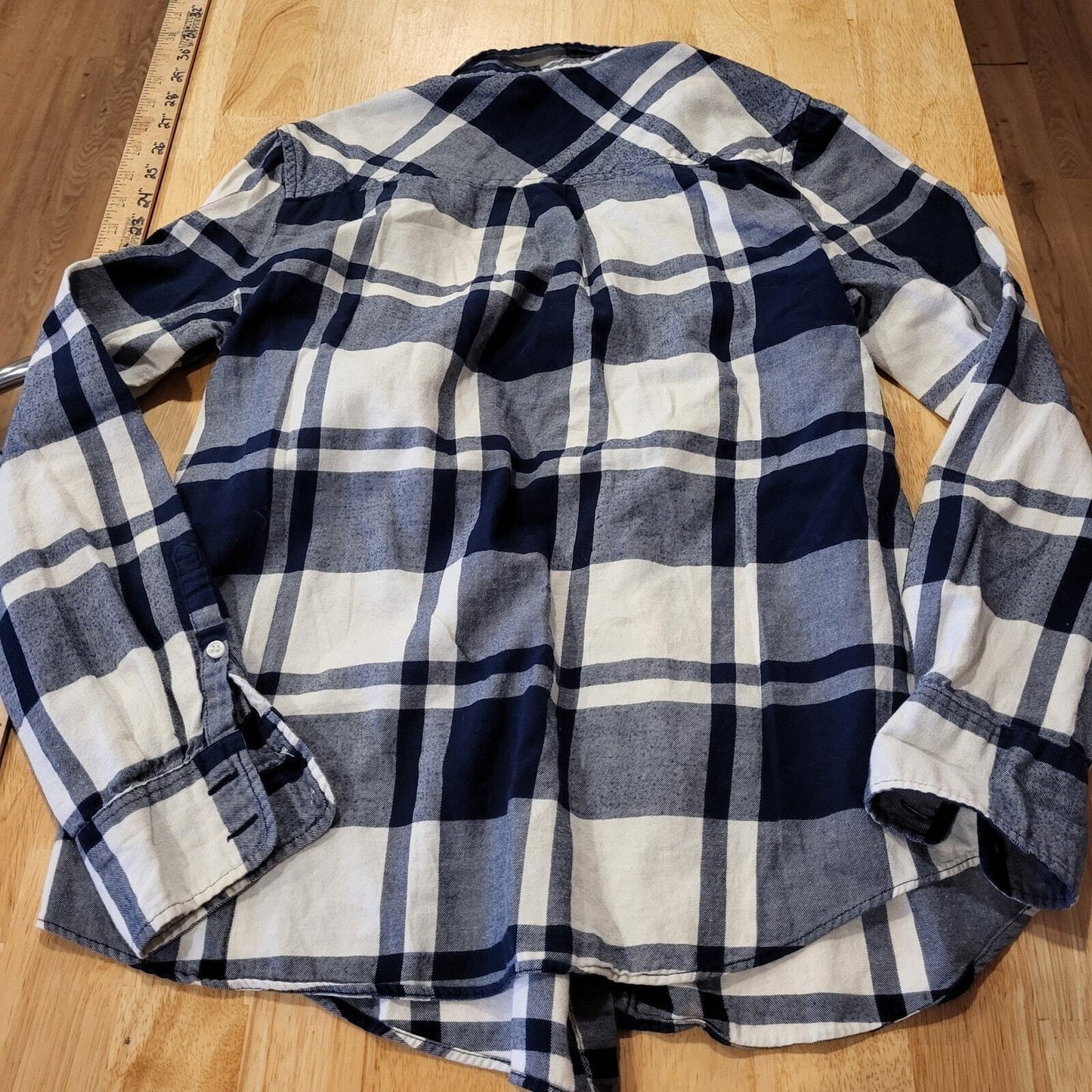 J. Crew Boy Fit Blue & White Flannel 19" P2P 23" Long Small