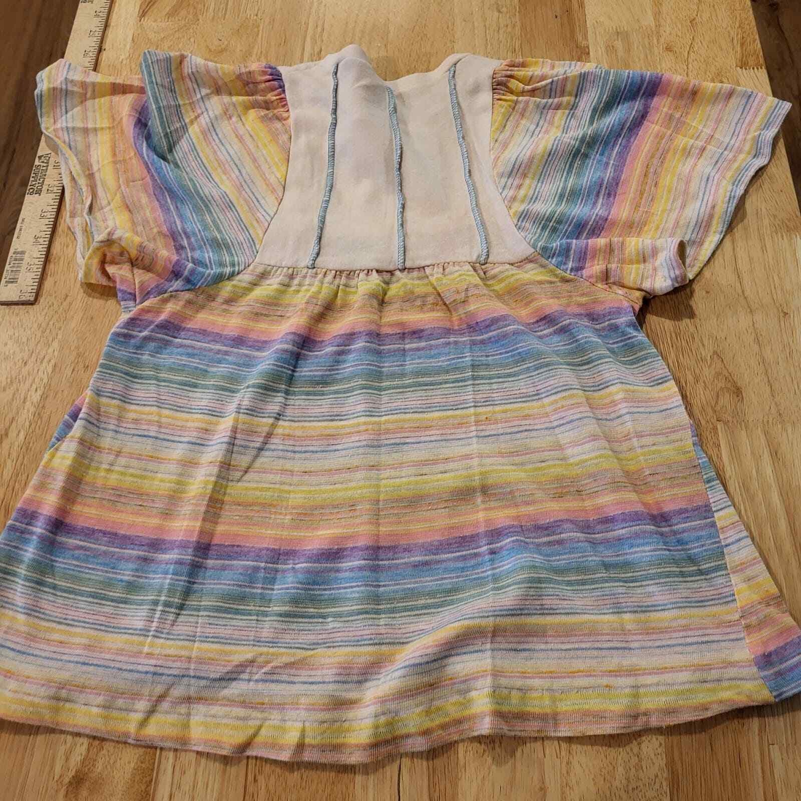 Vintage Rainbow Flutter Sleeve Pastel Jersey Knit T-shirt 17" pit2pit Small