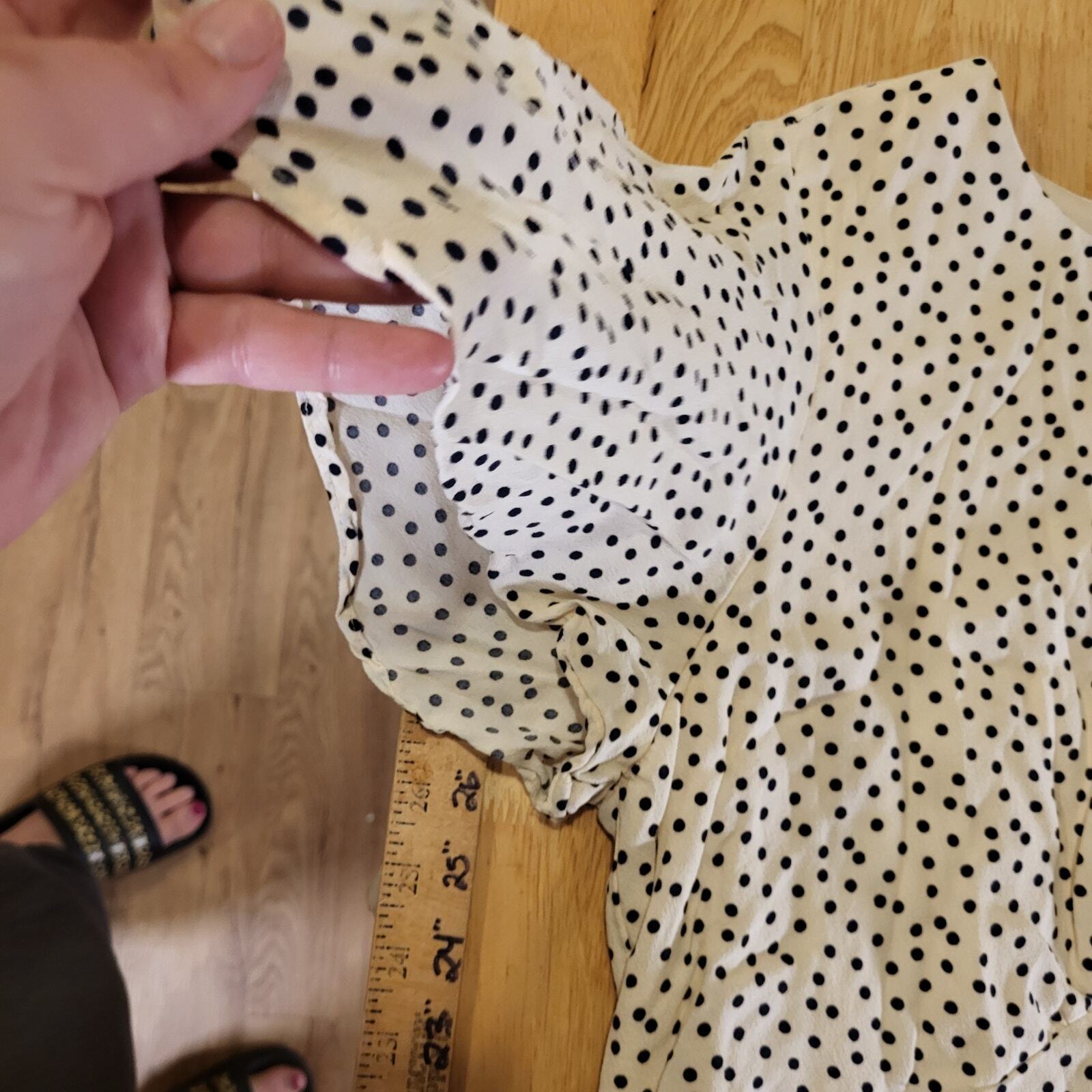 Flutter Sleeve Open Back Black & White Polka Dot Silk Rayon Blend XS 16" P2P