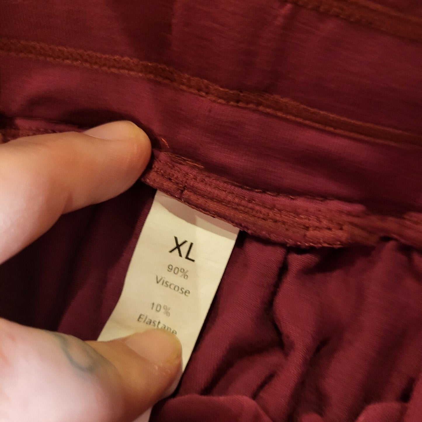 Eggplant Fluttery Wide Elastic Waist Short XL 17"-22" Stretch 