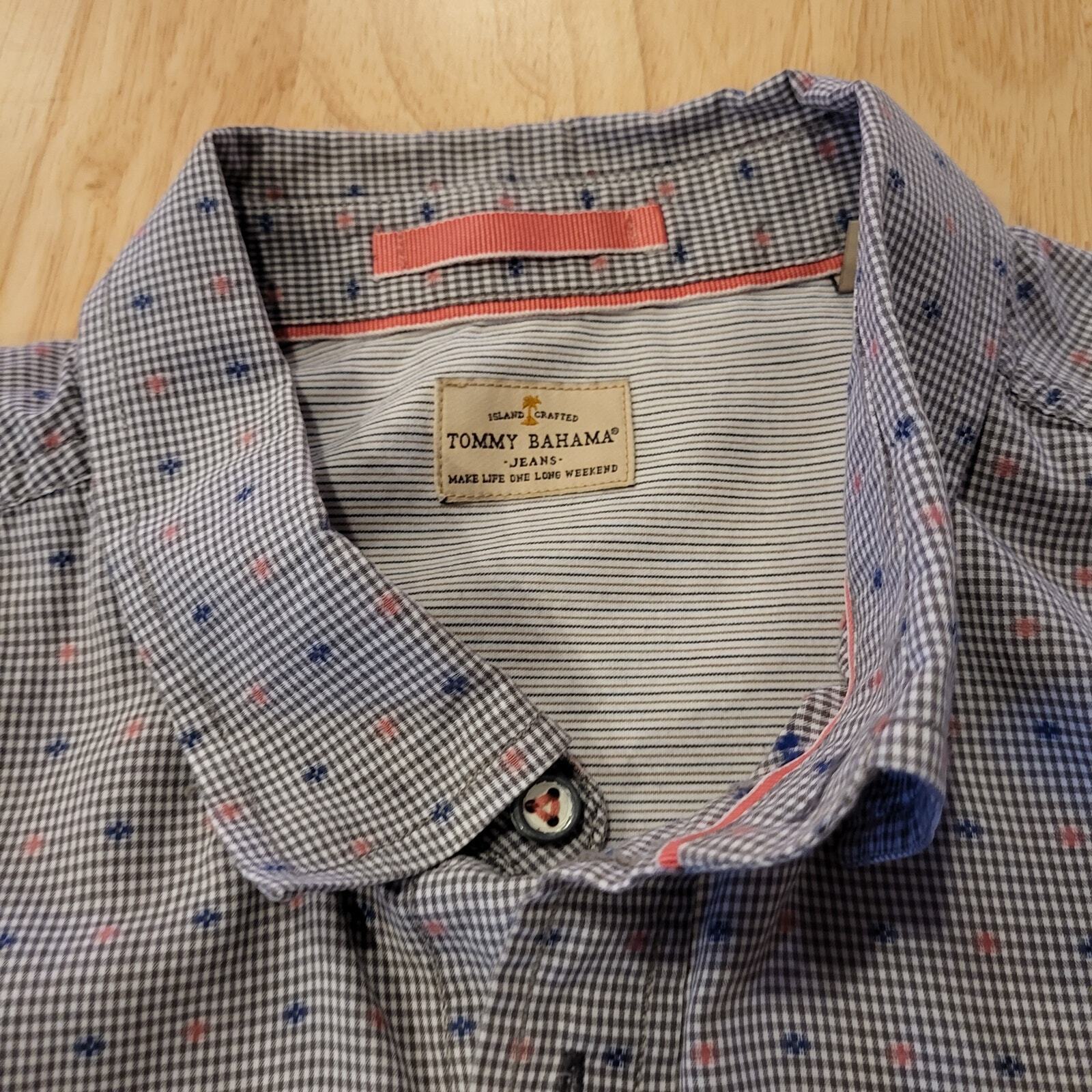 Tommy Bahama Jeans Blue Striped Cotton Shirt XL Collar Button Pocket