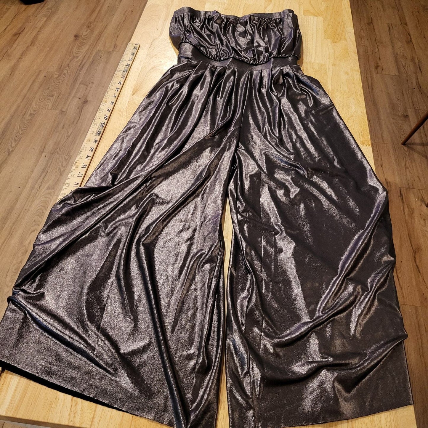 Urban Outfitters Hollywood Metallic Jumpsuit Tube Top Wide Leg SP 28" Bust 