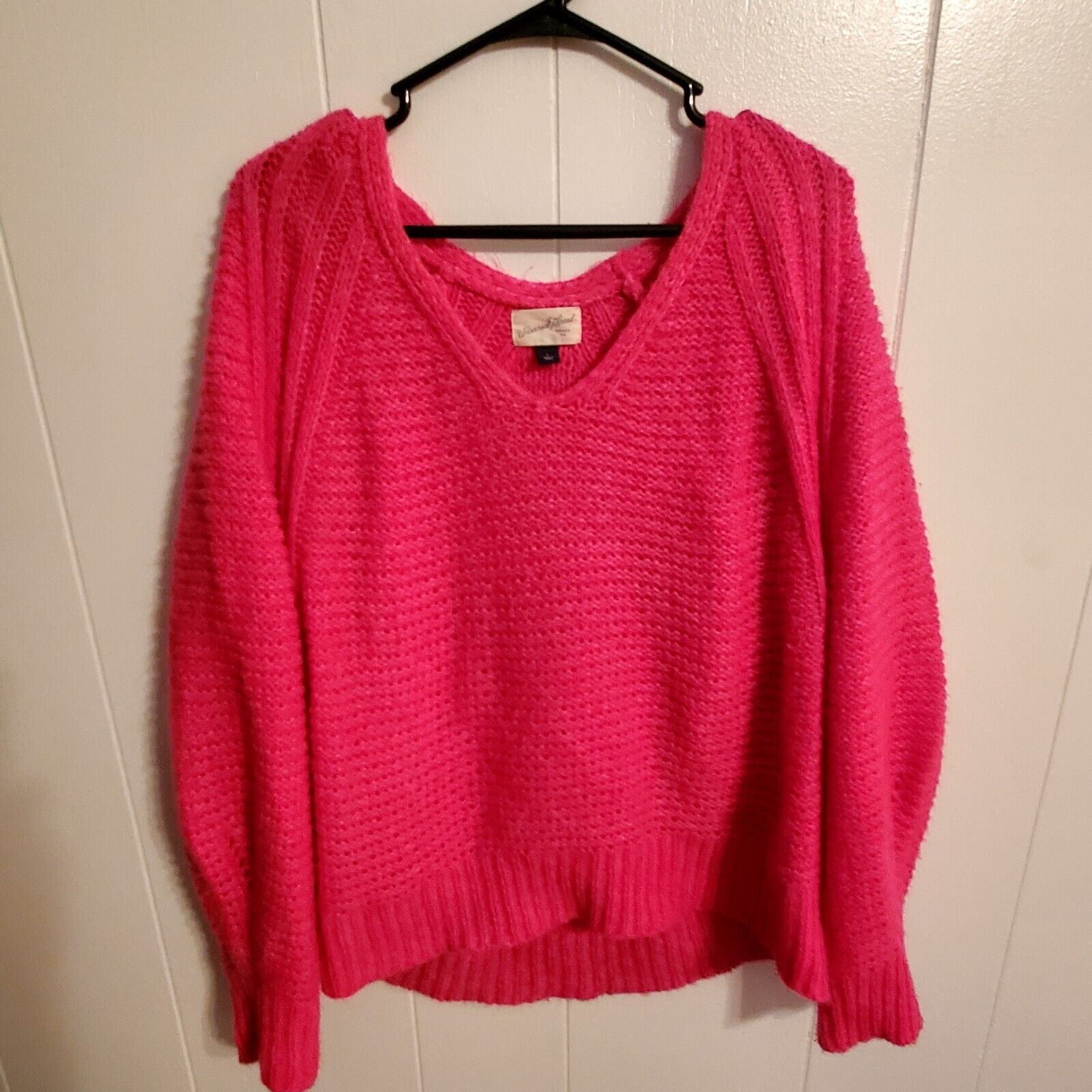 Fuscia Pink Universal Thread Acrylic Nylon Blend V Neck Sweater Large