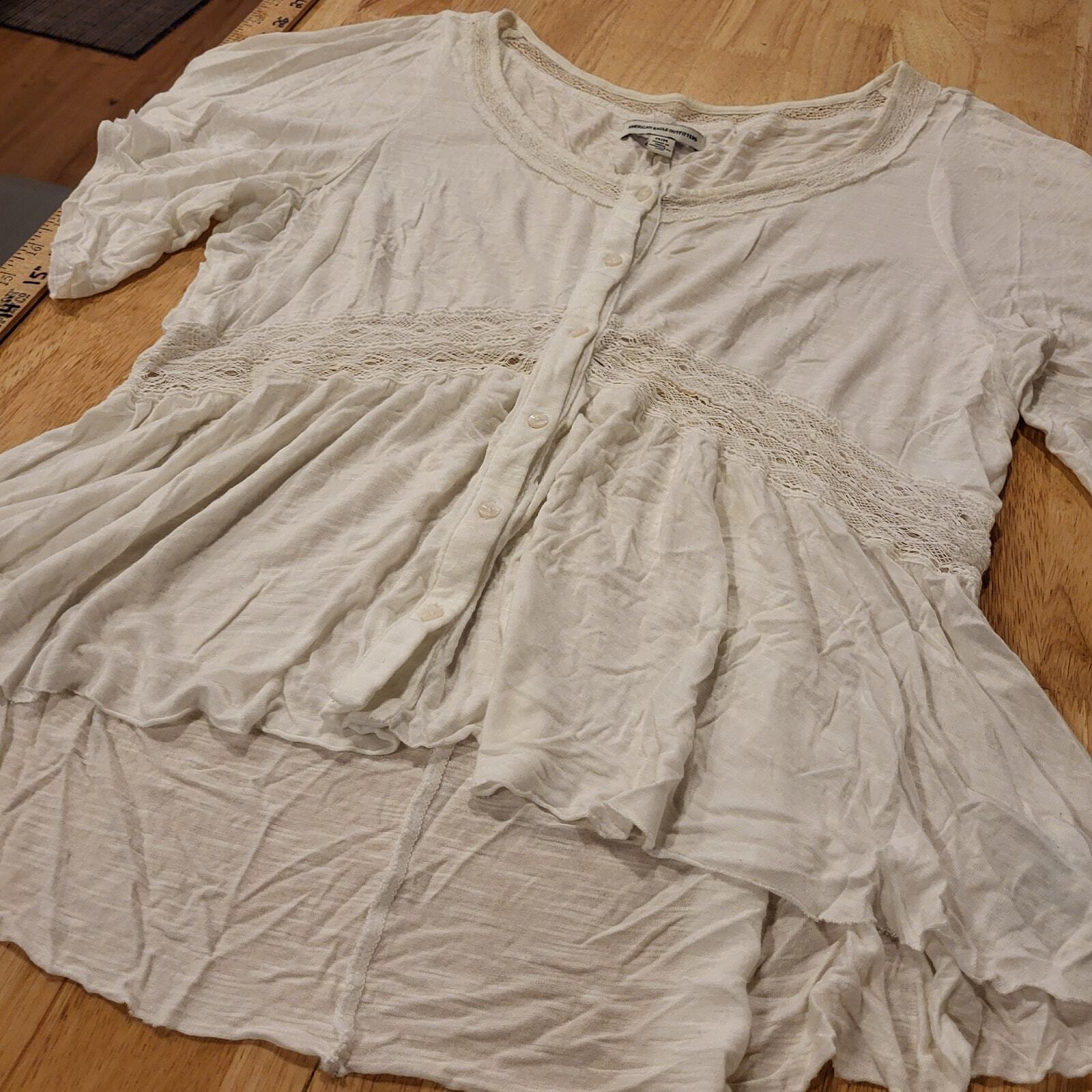American Eagle Outfitters Flutter Y2K Lace Eyelet T-shirt Blouse Medium Cotton