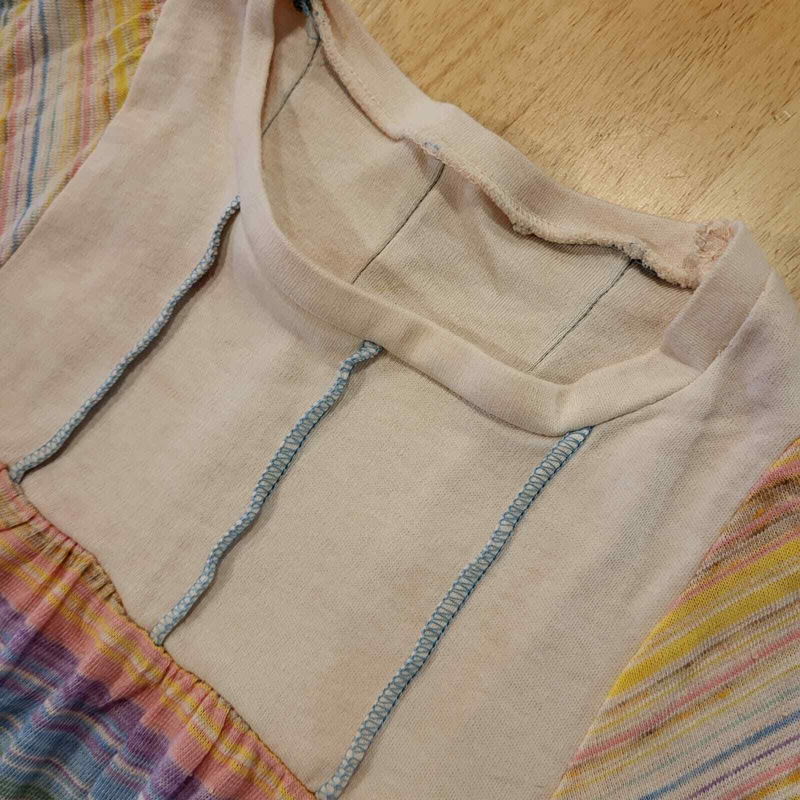 Vintage Rainbow Flutter Sleeve Pastel Jersey Knit T-shirt 17" pit2pit Small