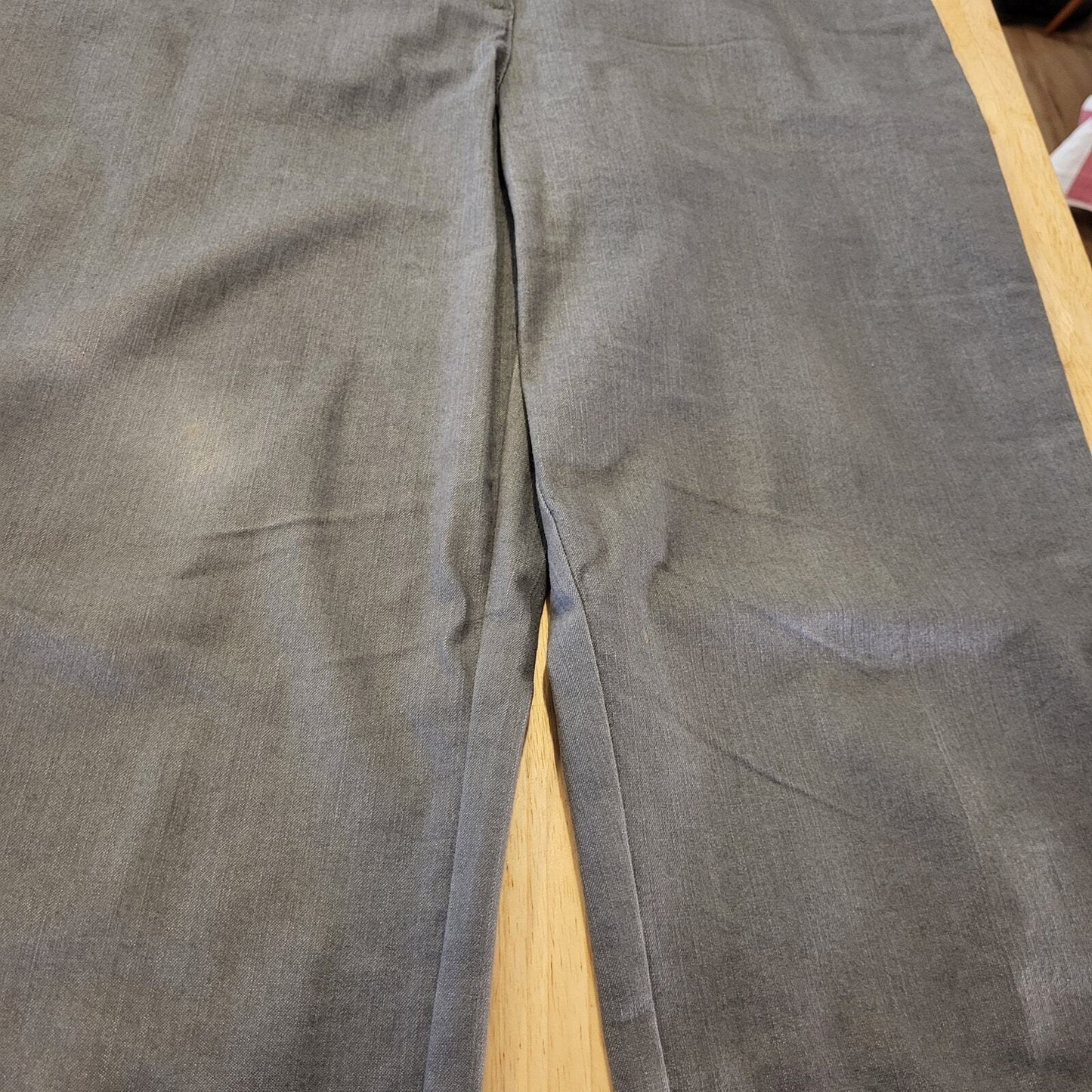 St. John size 12 Gray Wide Leg Flat Front Pants 30" Inseam 13" Rise 34" Waist 