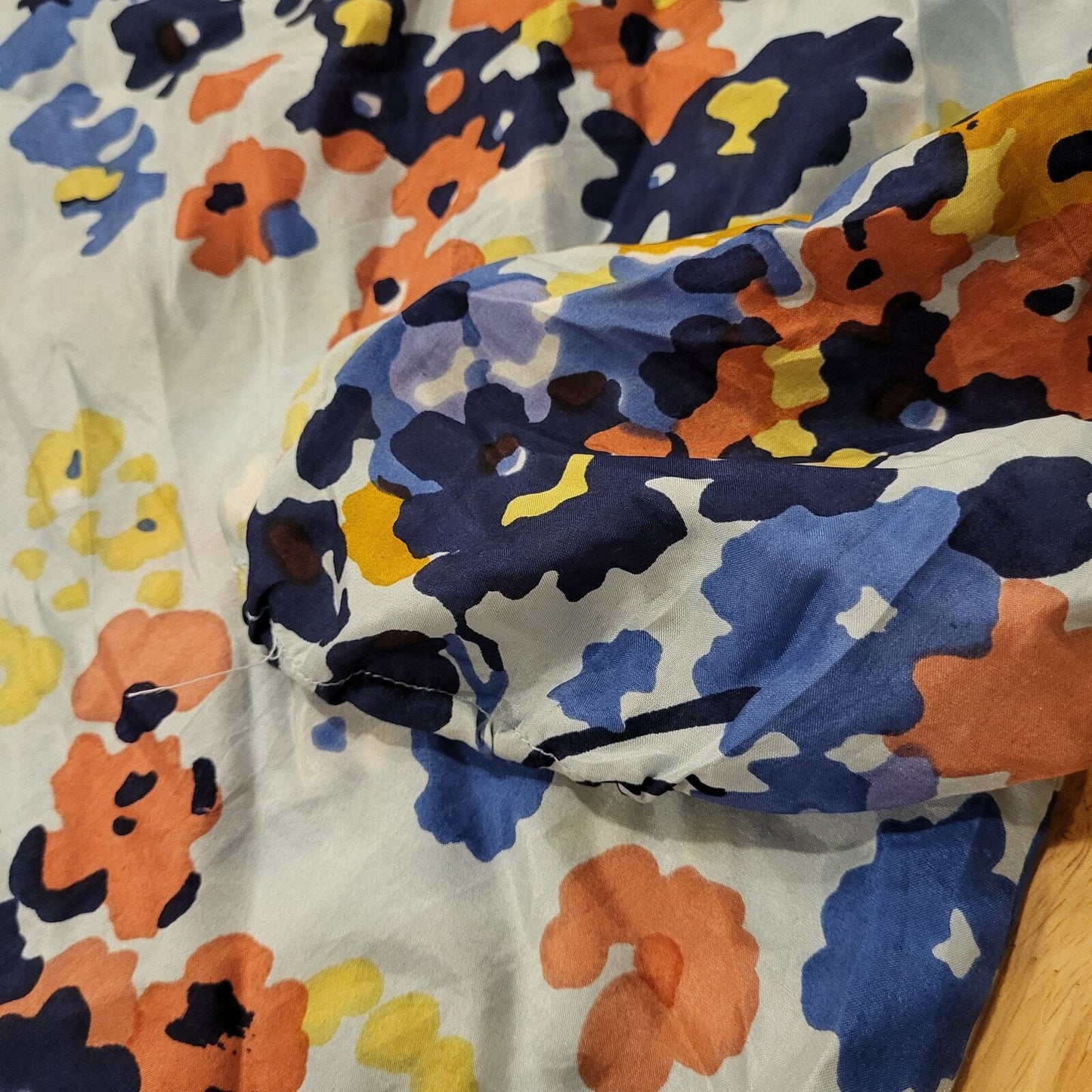 Lucky Brand 100% Silk XS Blue Floral Long Sleeve Boat Neck Blouse 