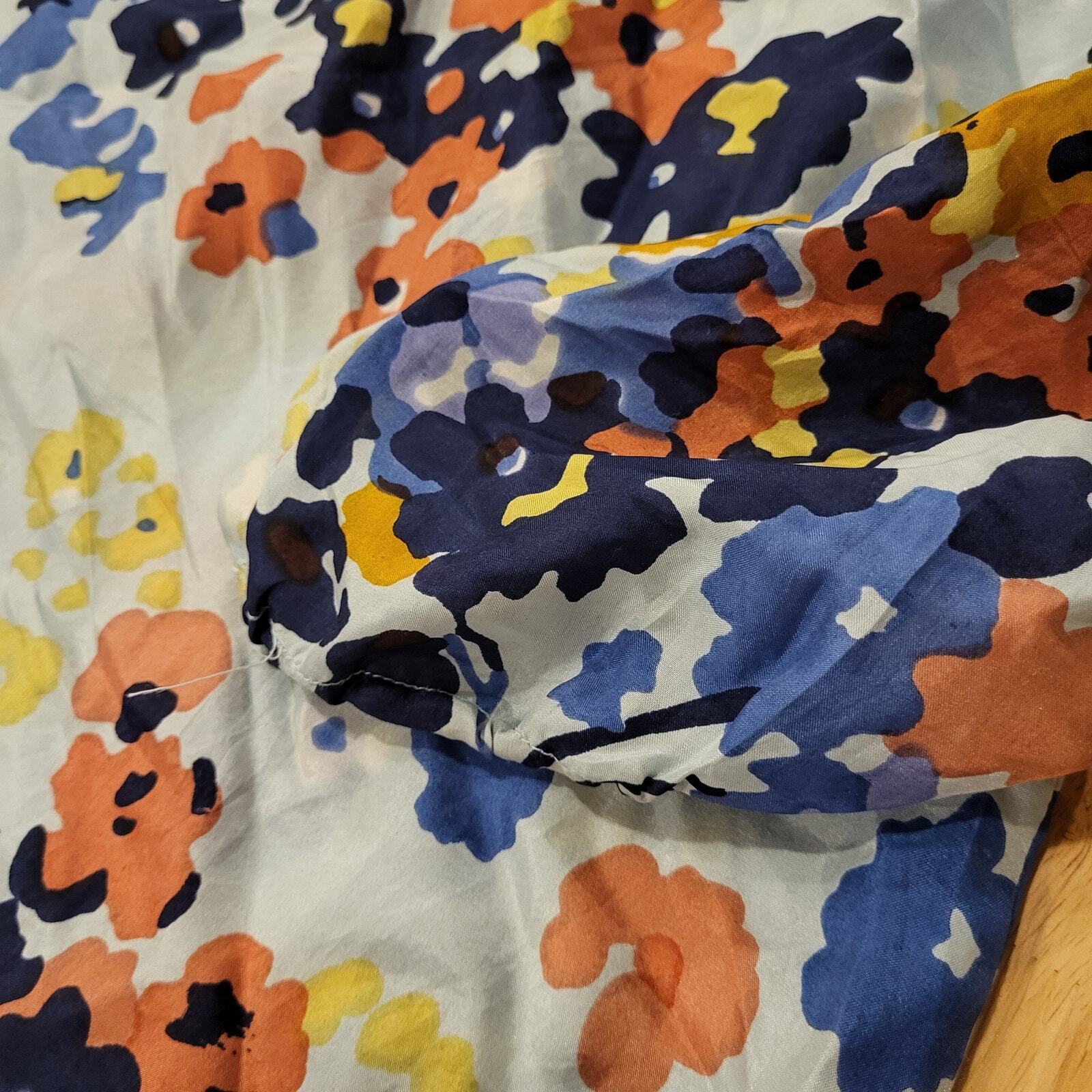 Lucky Brand 100% Silk XS Blue Floral Long Sleeve Boat Neck Blouse 