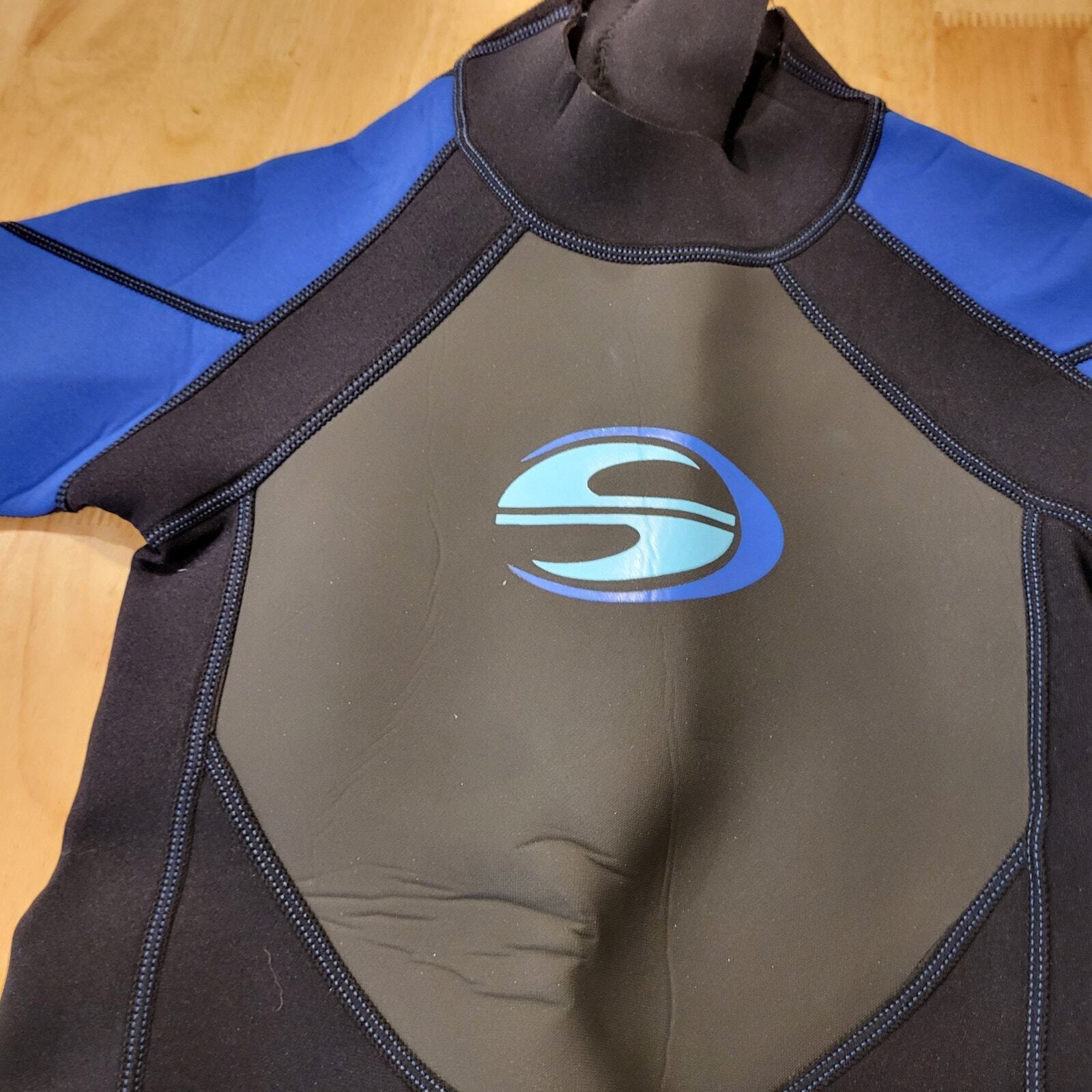 Childs Deep Sea Blue & Black Short Wet Suit 12" Pit 2 Pit 24" Shoulder to Hem