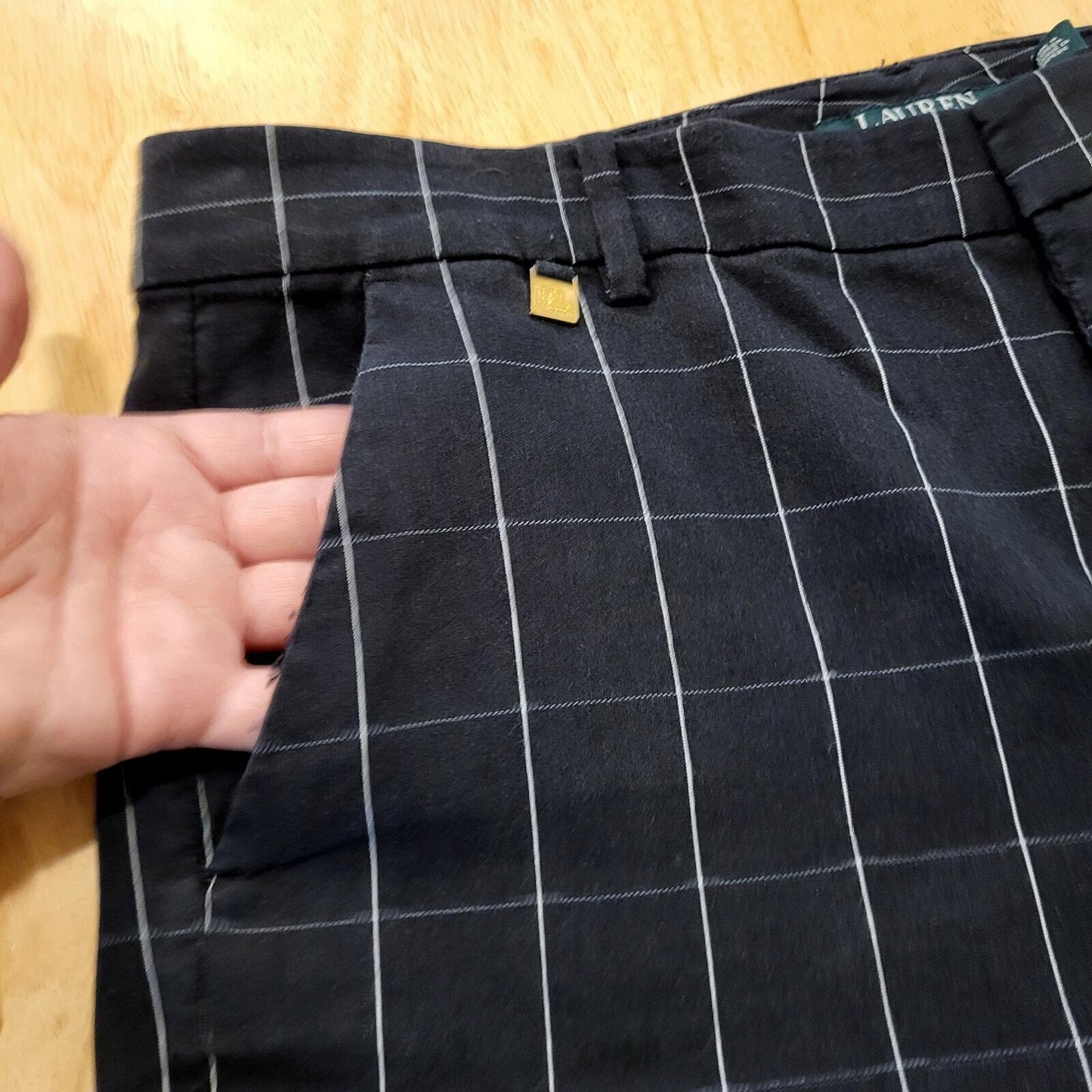 Lauren By Ralph Lauren Black Plaid Size 10 Shorts Pockets