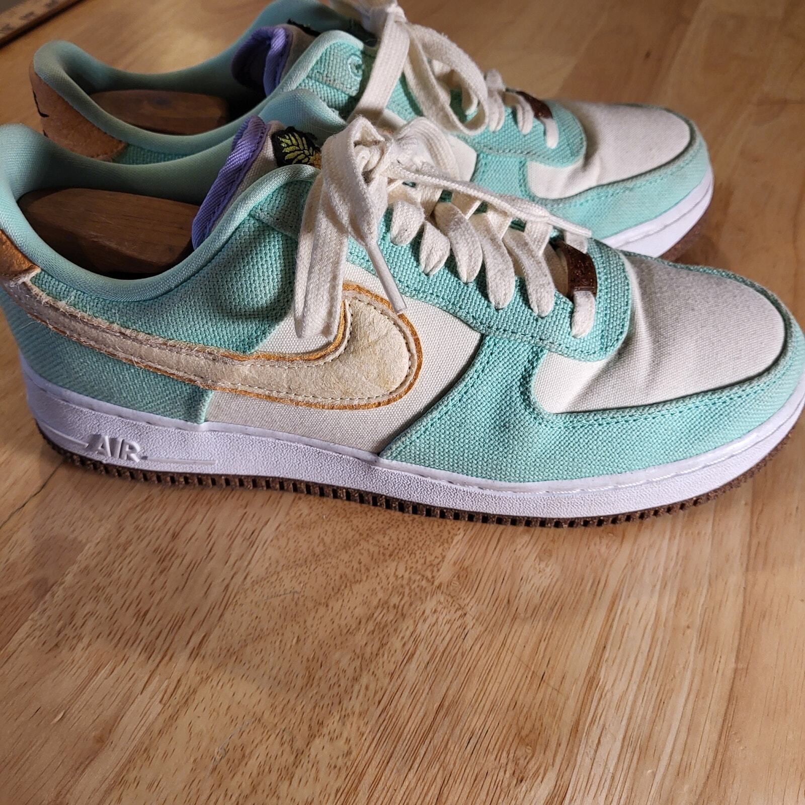 Nike Air Force 1 '07 LX Green Glow/Coconut Milk Women's Sz 10 Happy Pineapple 