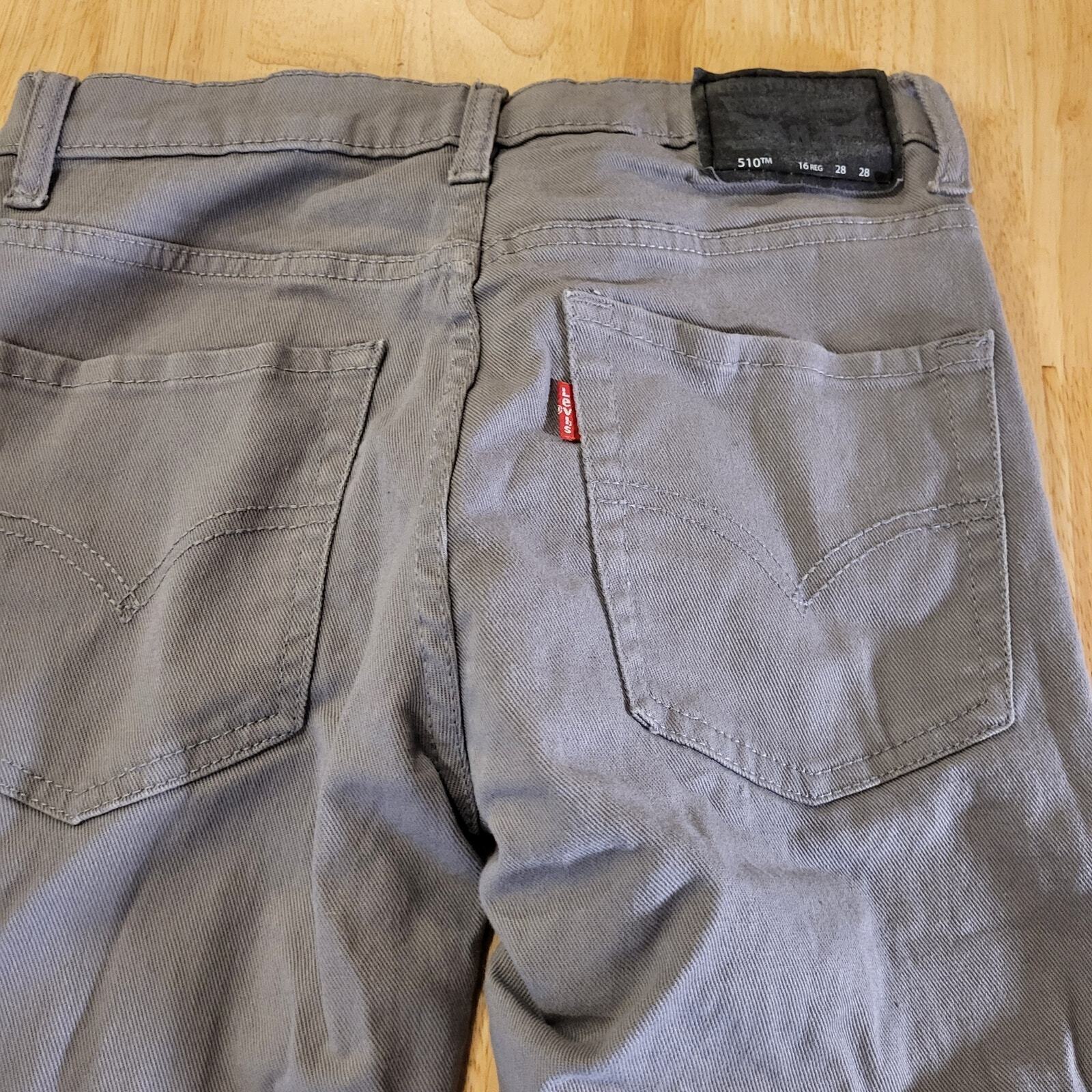Levi's 510 28"x28" size 16 Gray Skinny Jeans Cotton Barely Worn 
