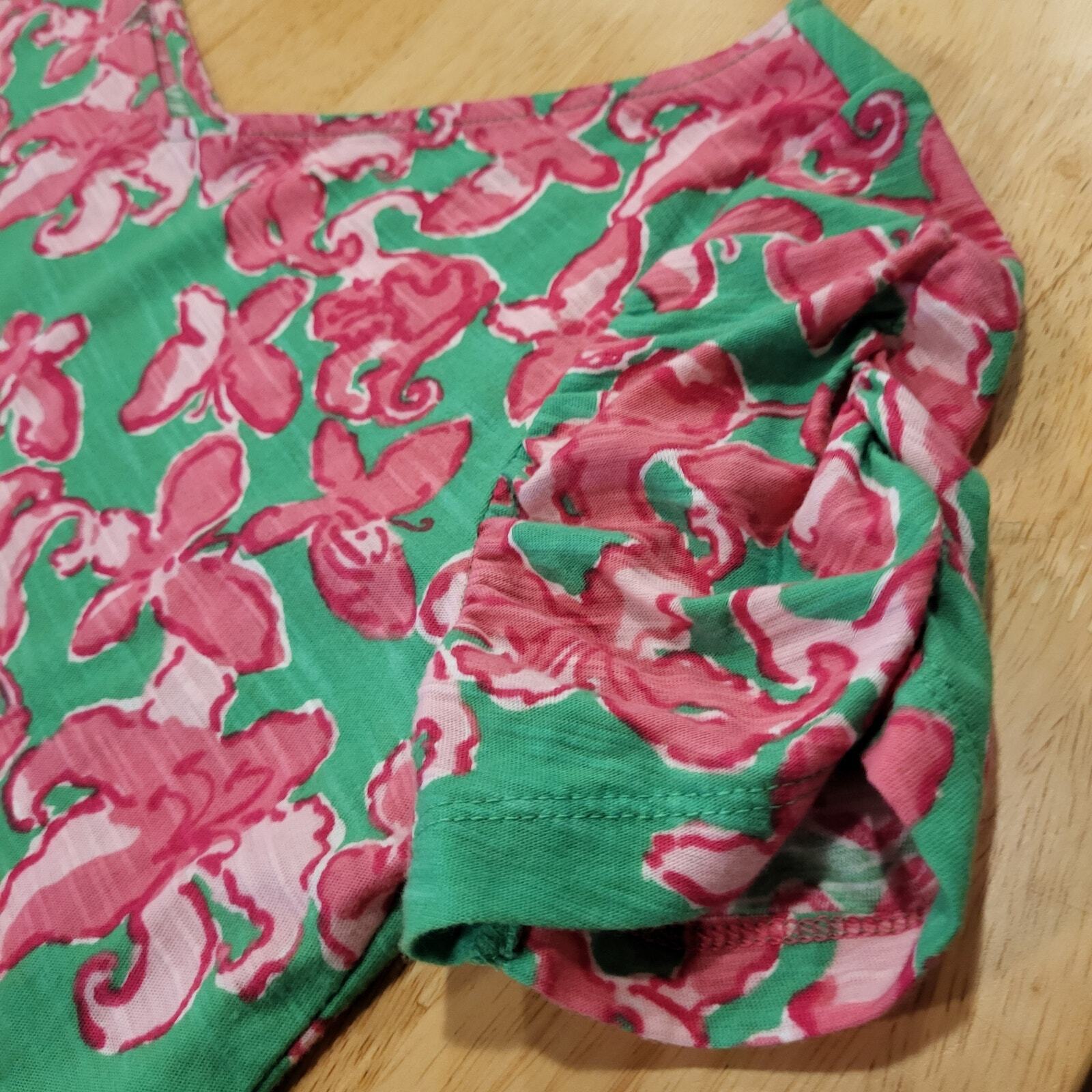 Lilly Pulitzer Floral Print Green & Pink 100% Cotton T-Shirt Small 100% Cotton