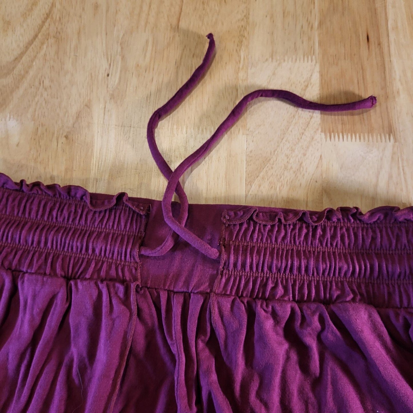 Eggplant Fluttery Wide Elastic Waist Short XL 17"-22" Stretch 