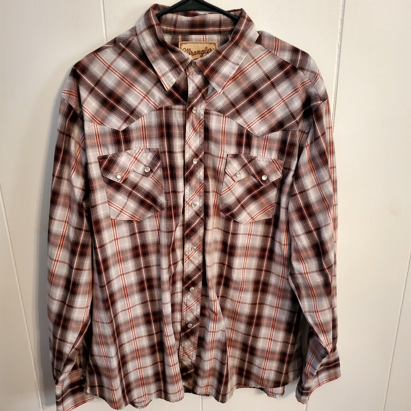 Vintage Wrangler Pearl Snap Medium Long Sleeve Button Down Brown Plaid  26" P2P