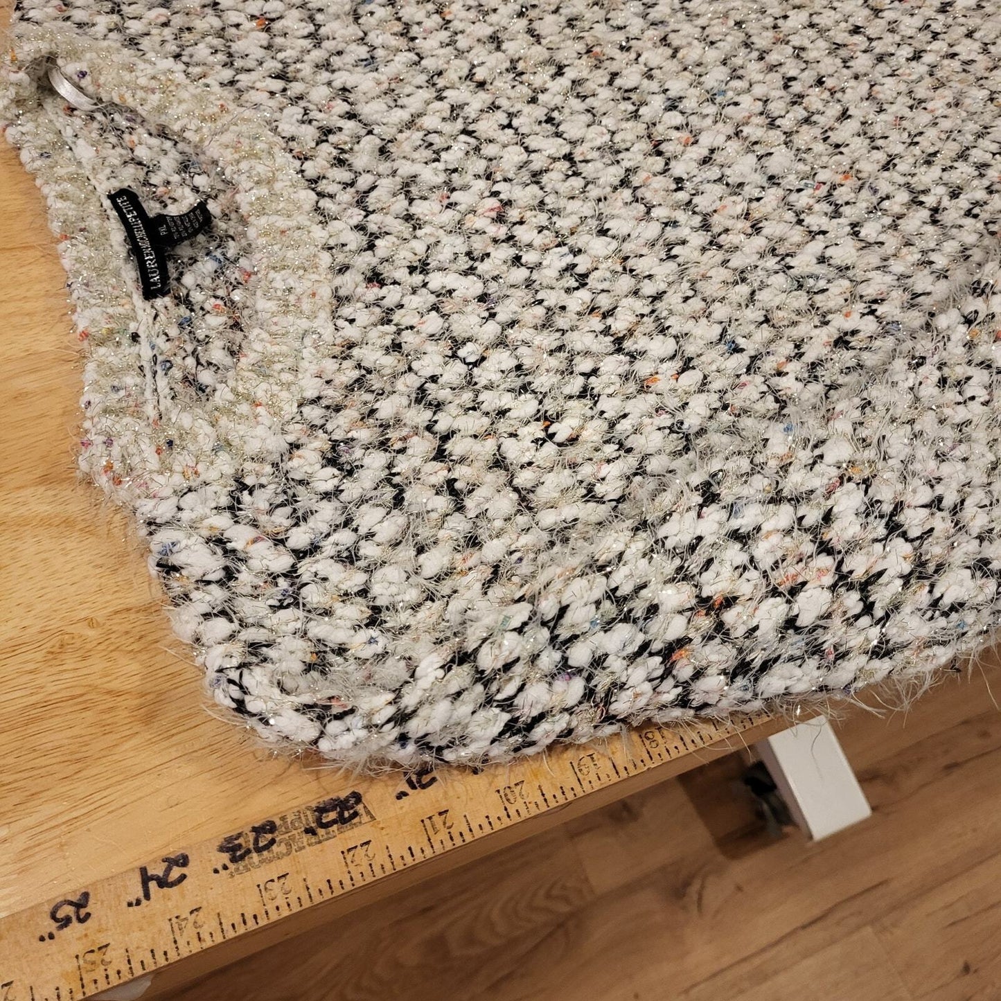 Lauren Michelle Petite PXL Chunky Metallic Knit Sweater Silver Black White