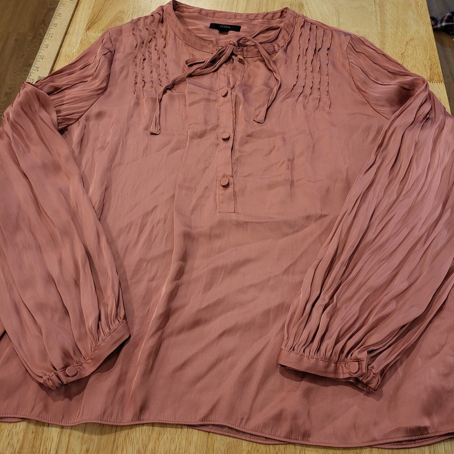 Re-Imagined J. Crew Pink Satin Long Balloon Sleeve Tie Pleat Detail Blouse 23"